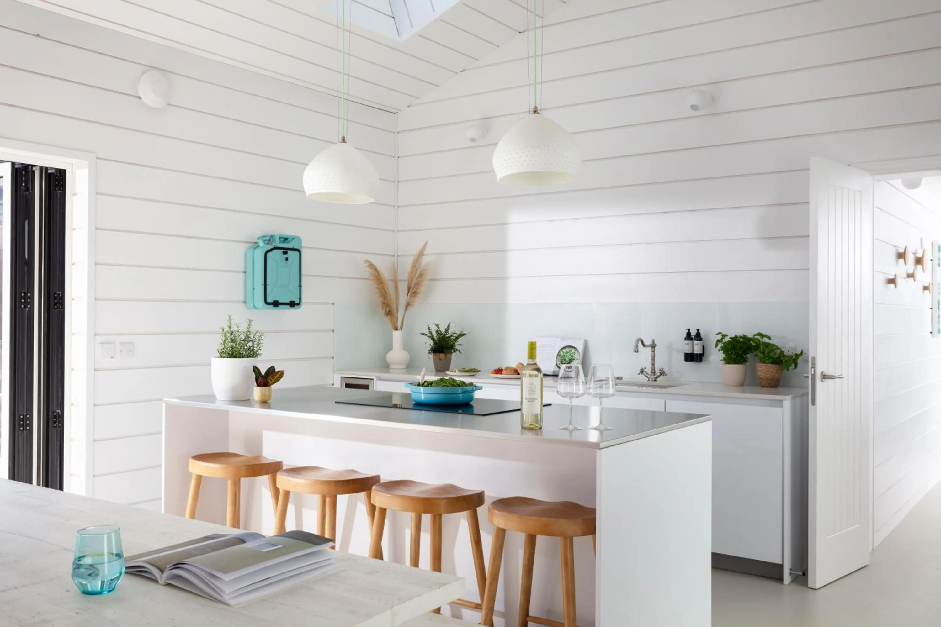 kitchen in Three Mile Beach