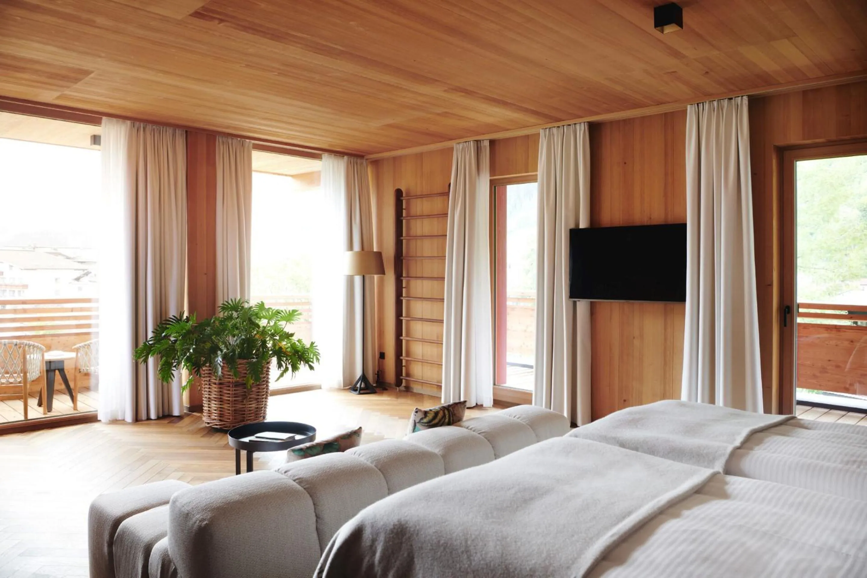 Photo of the whole room, Bed in MalisGarten Green Spa Hotel - Adults Only