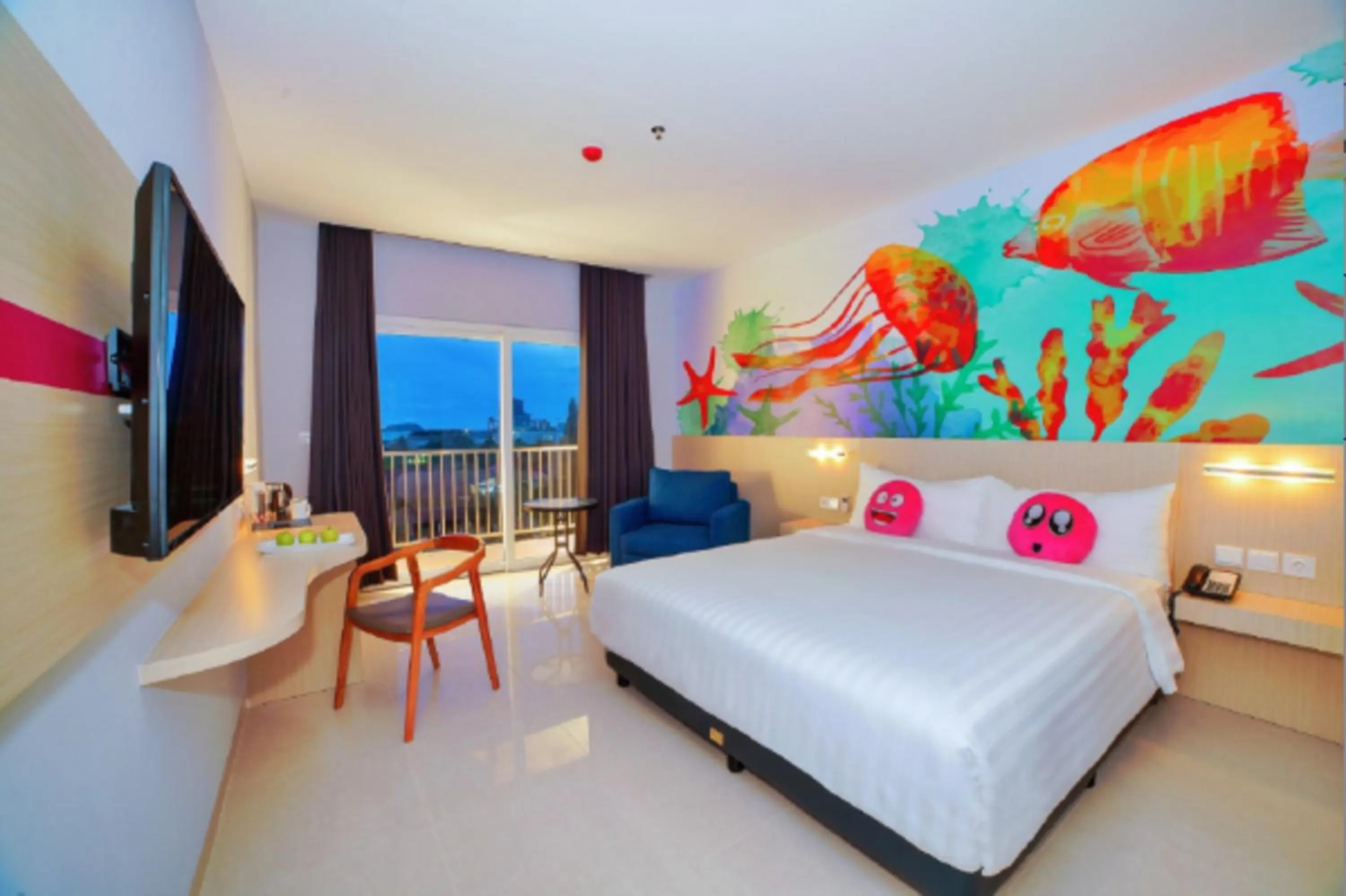 Bedroom, Bed in favehotel Bitung