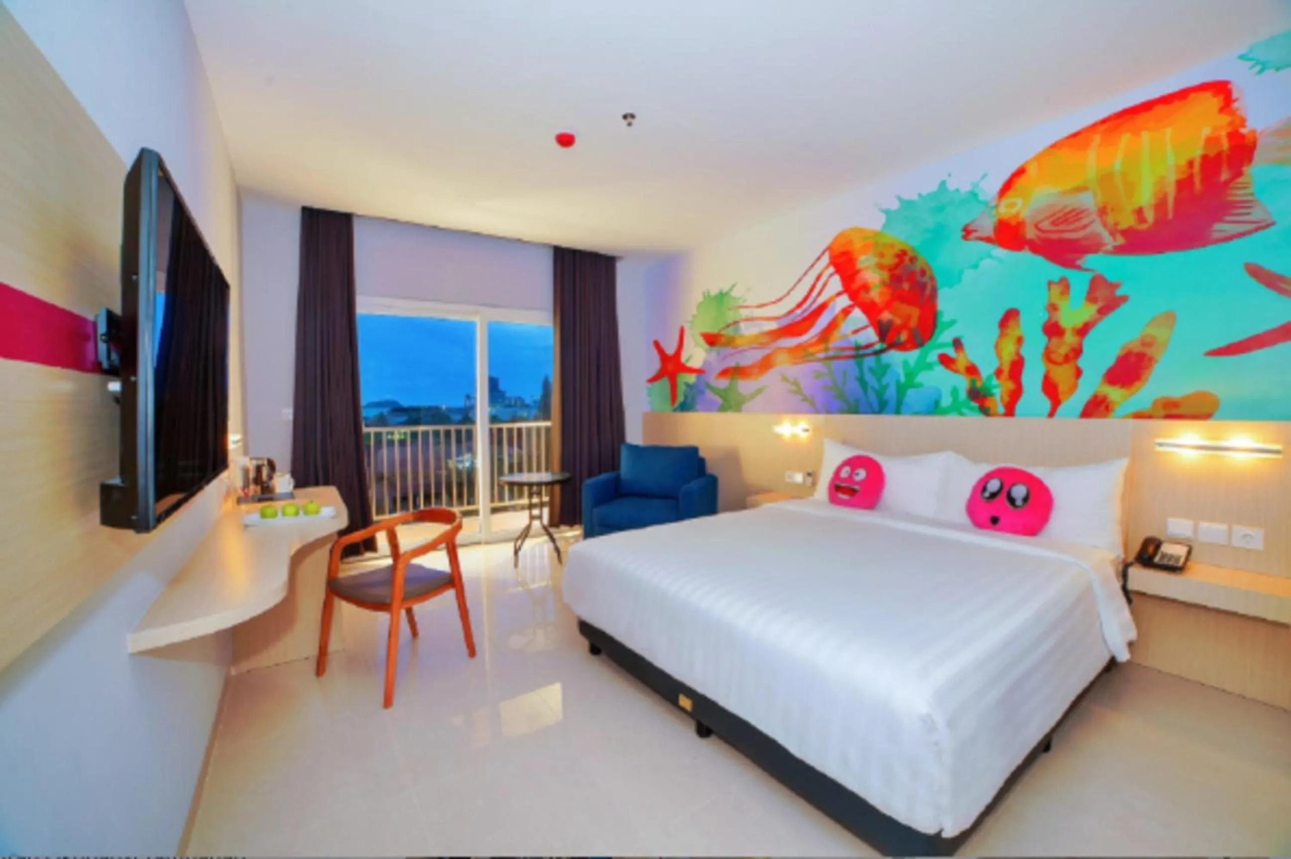 Bedroom, Bed in favehotel Bitung