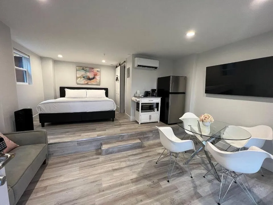 Bed in SKYLARANNA Resort & SPA