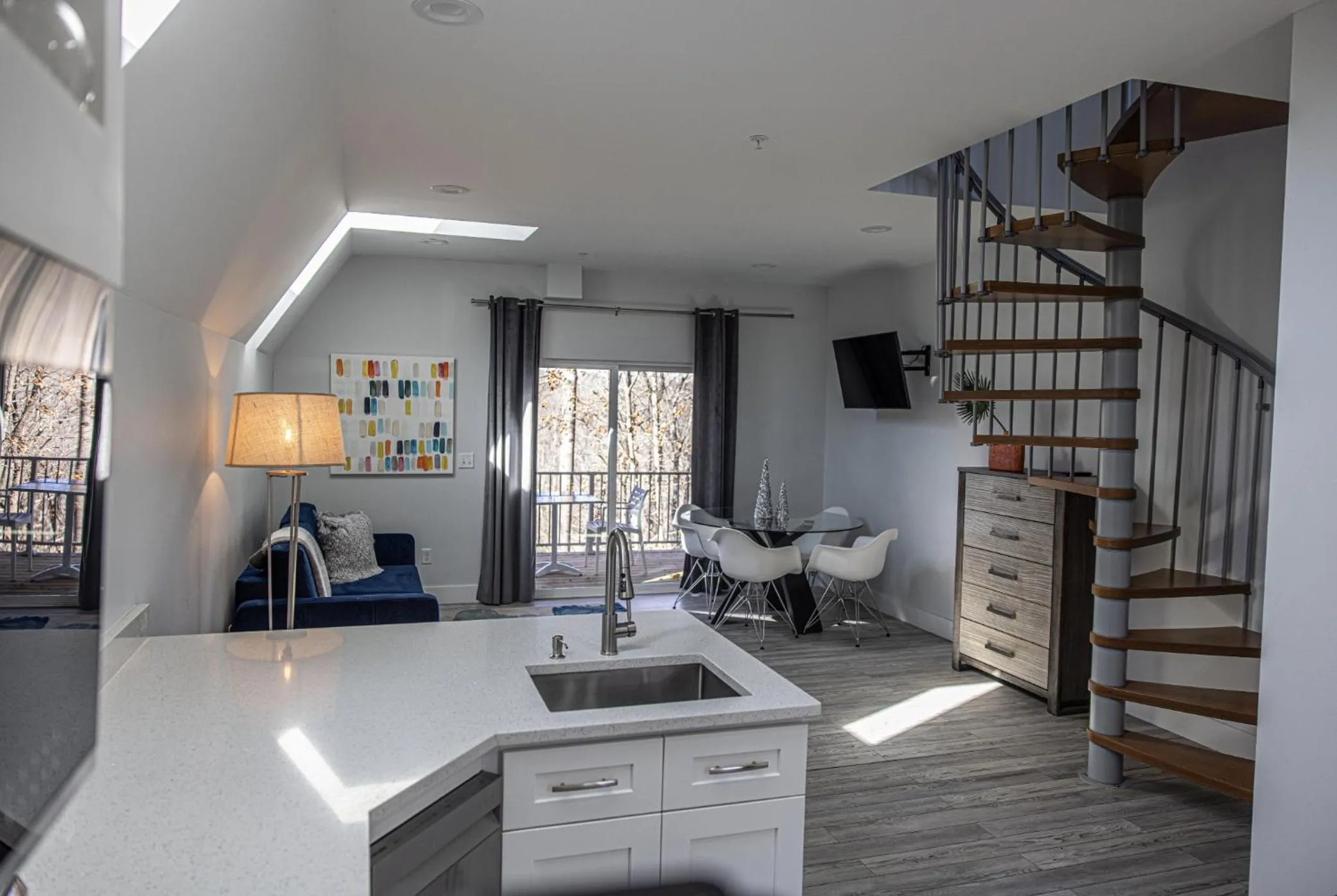 SKYLARANNA Resort & SPA