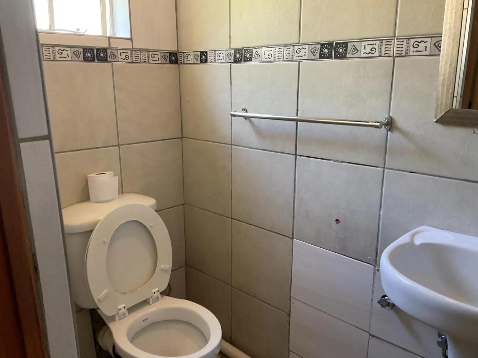 Toilet in Royal Olympia Lodges & Safaris RSA
