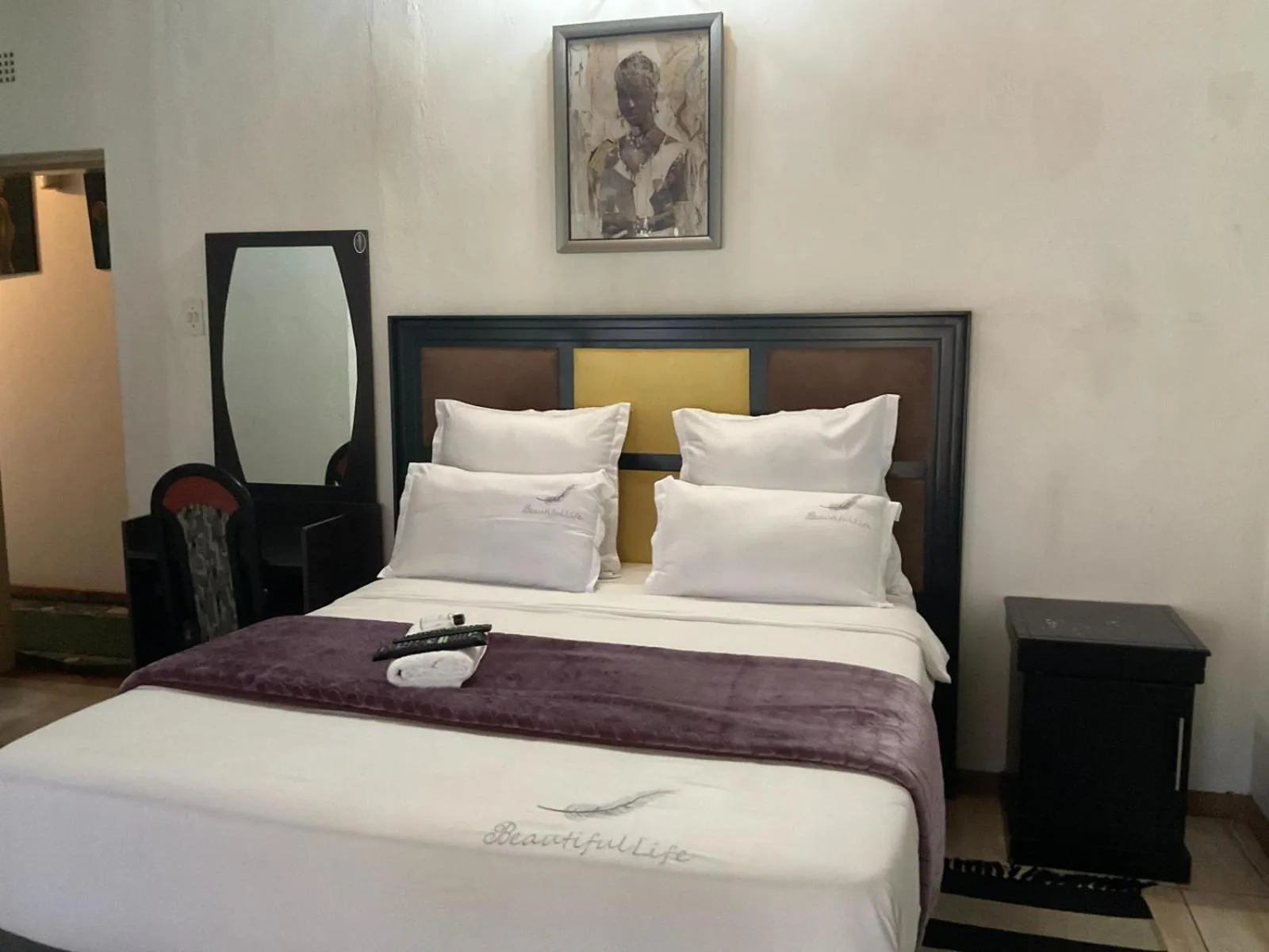 Bed in Royal Olympia Lodges & Safaris RSA