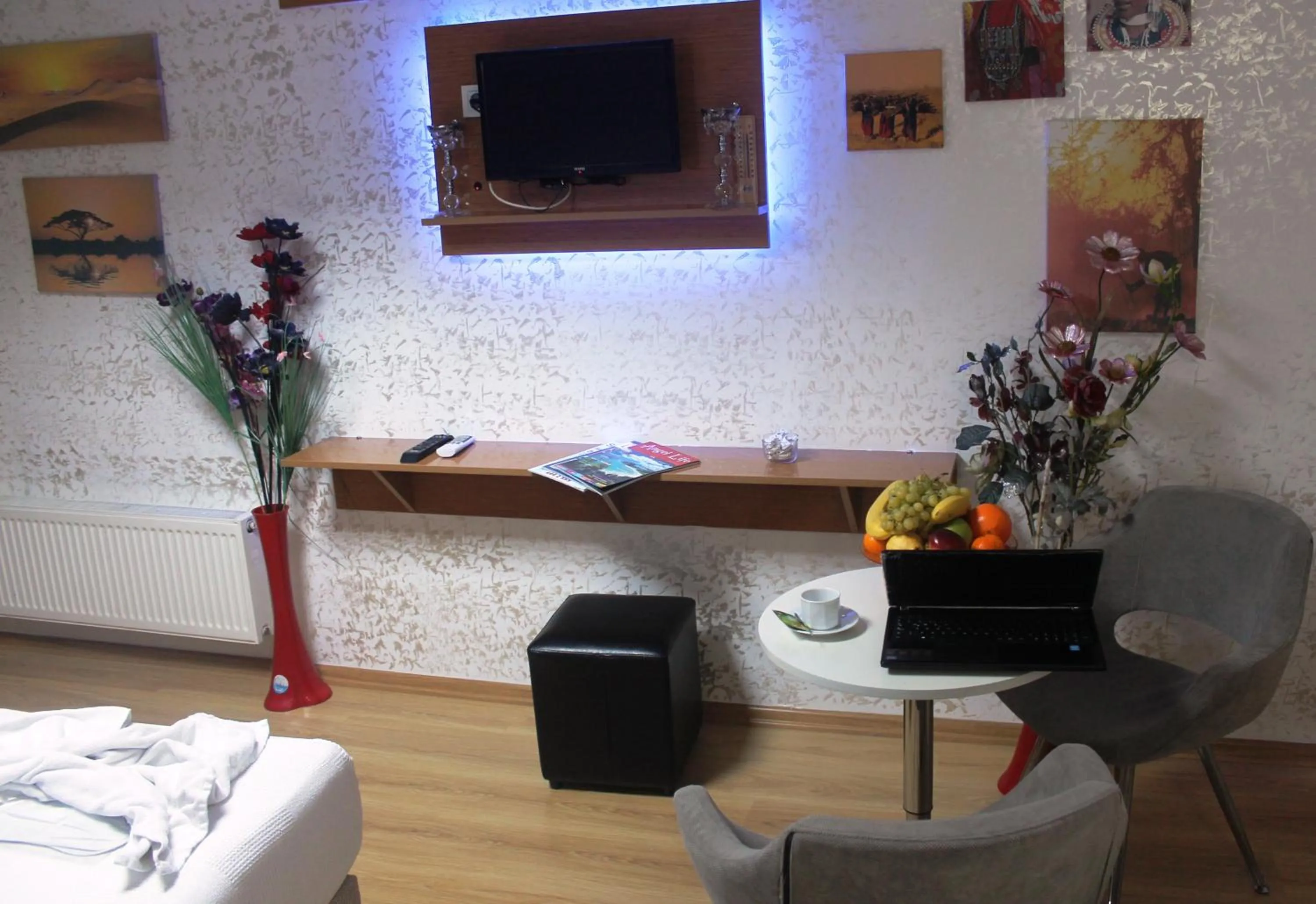 TV and multimedia in Avcılar İnci Hotel