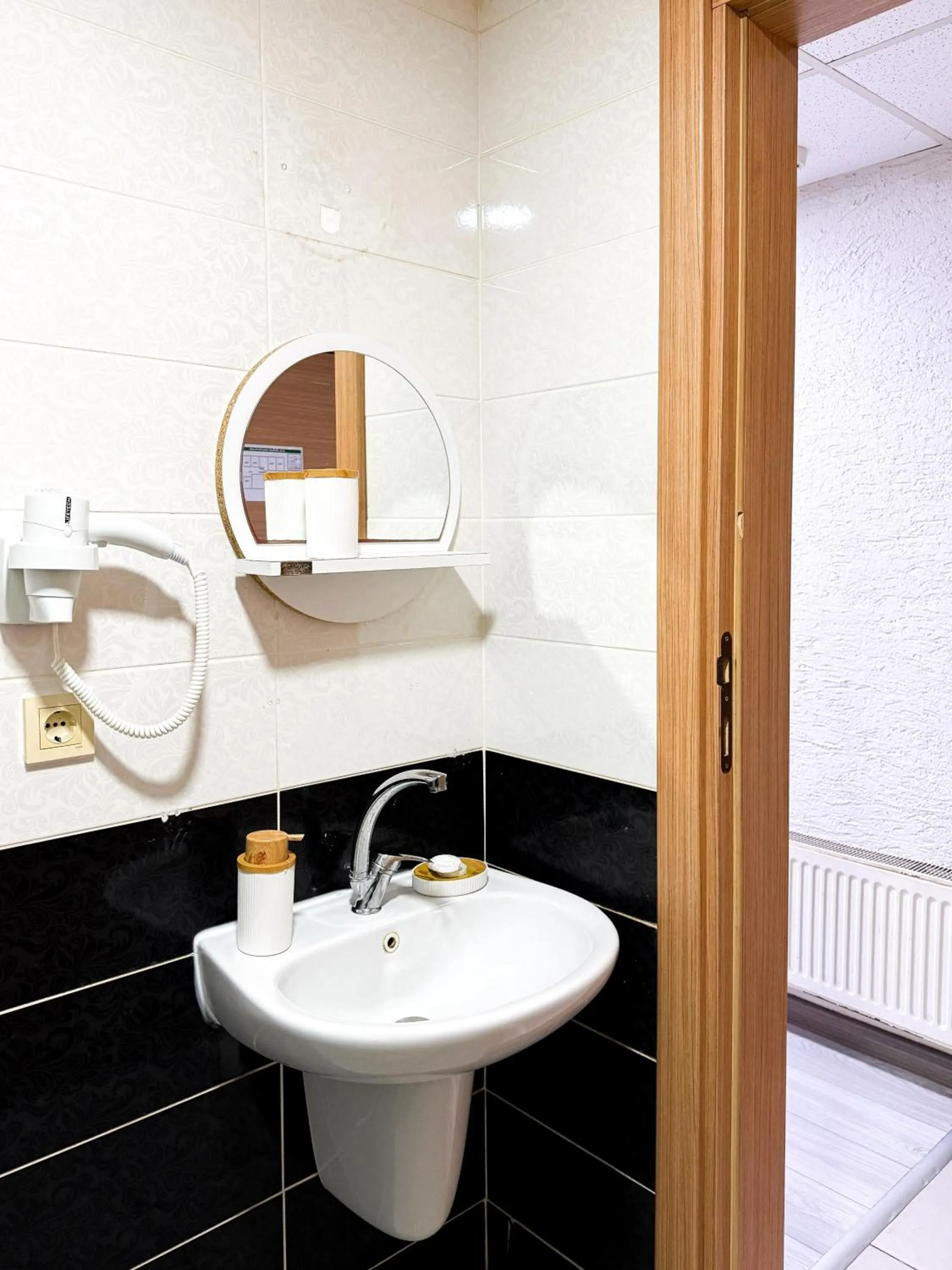 Bathroom in Avcılar İnci Hotel