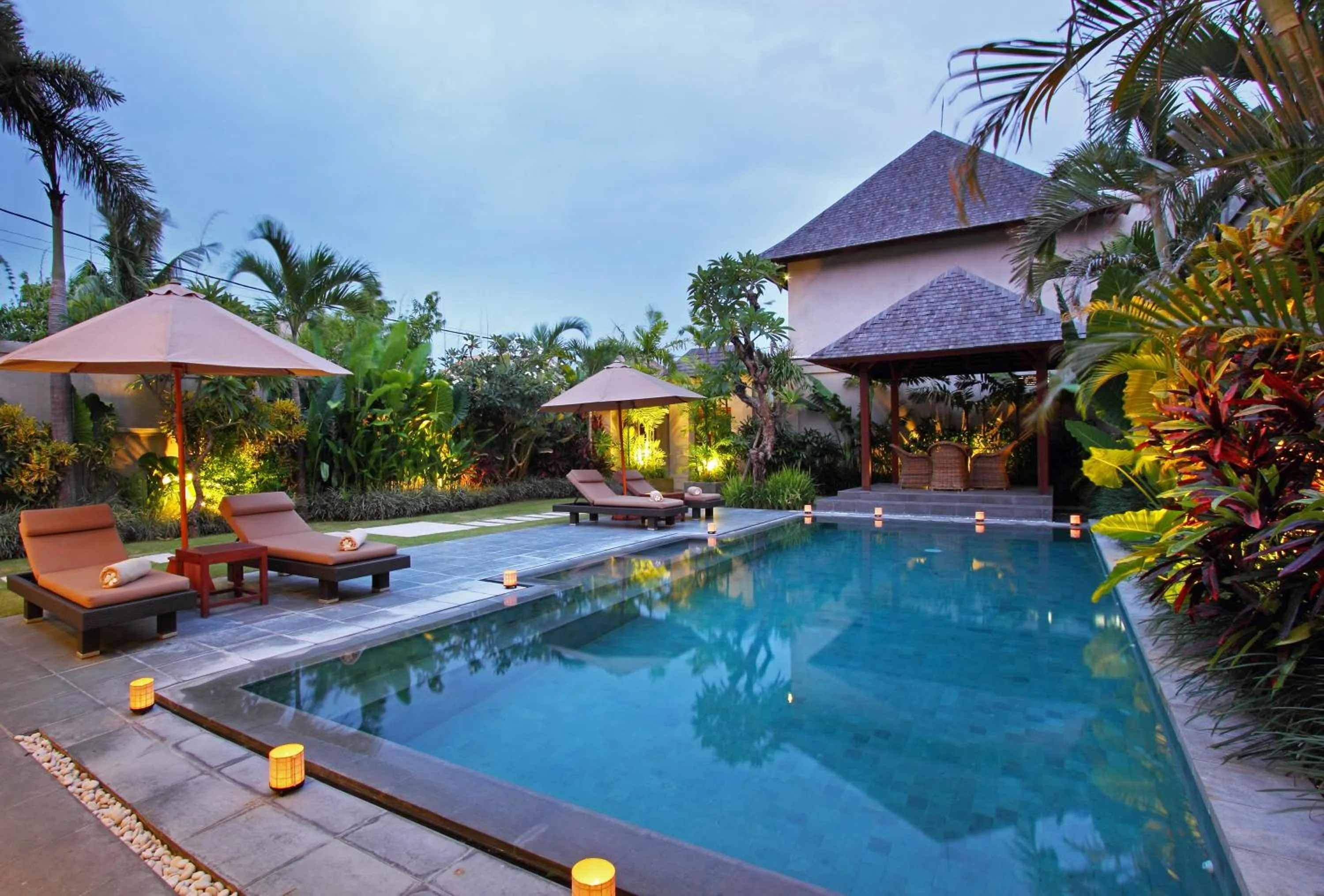 Swimming pool in Serene Villas