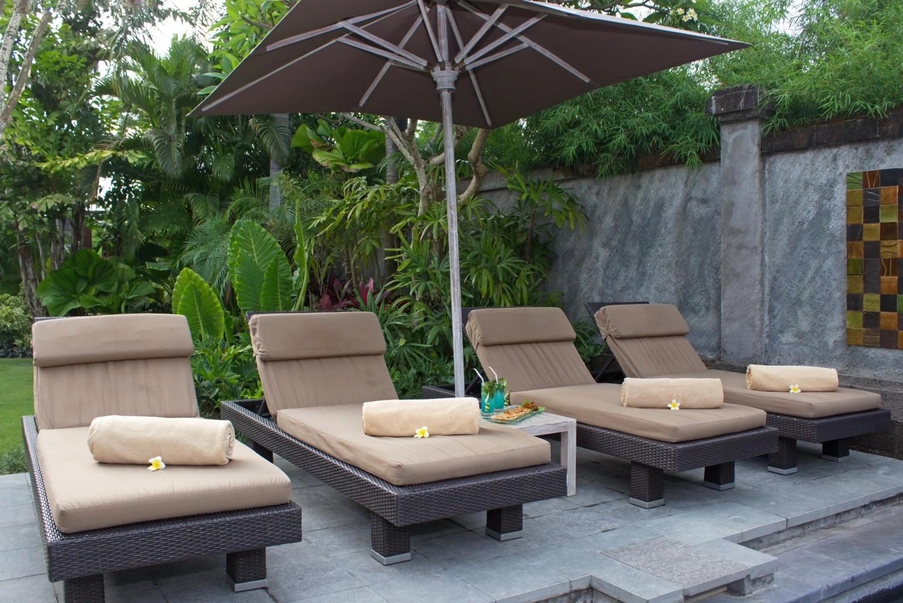 Property building in Serene Villas