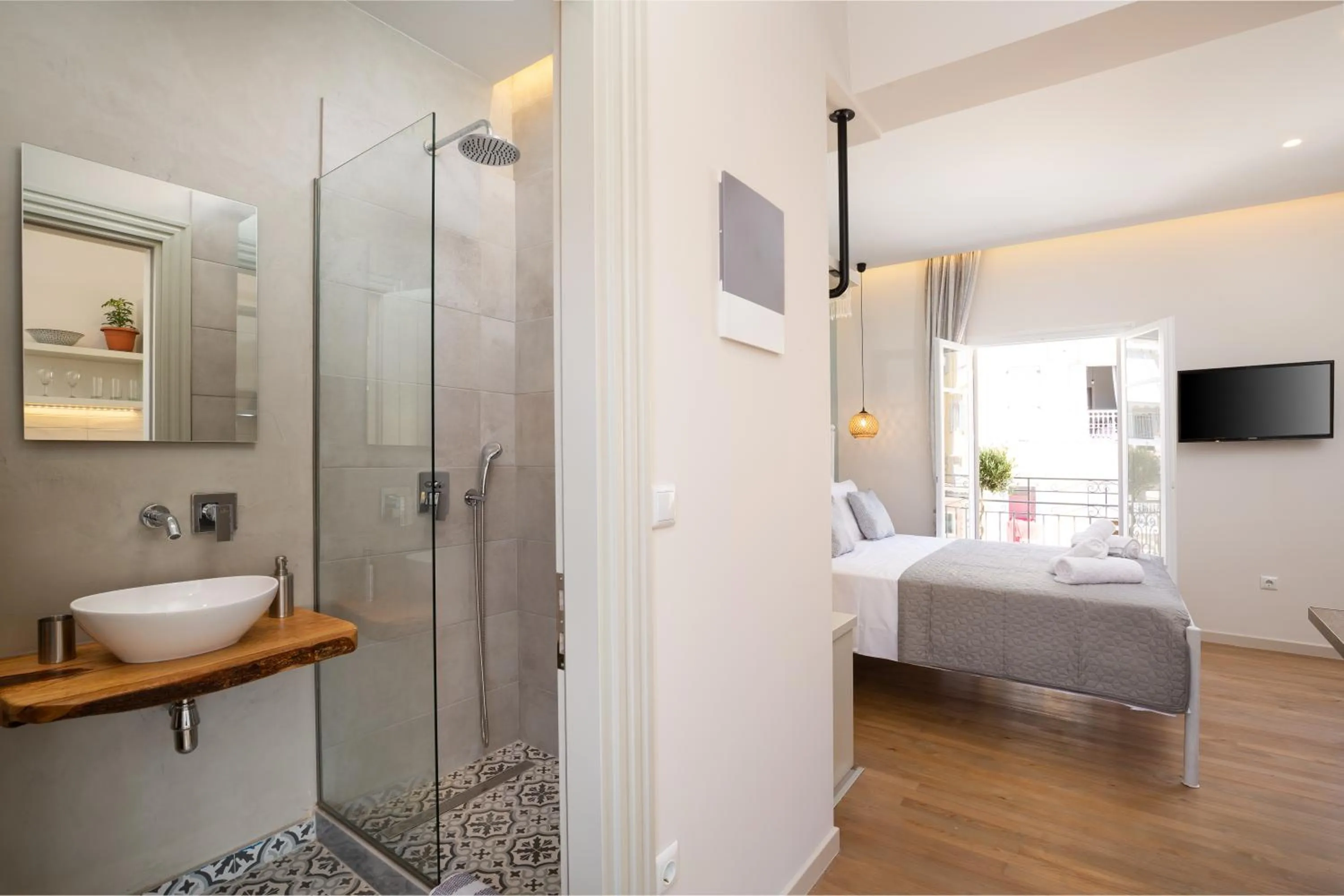 Bed in Kâmara Old Town Studios