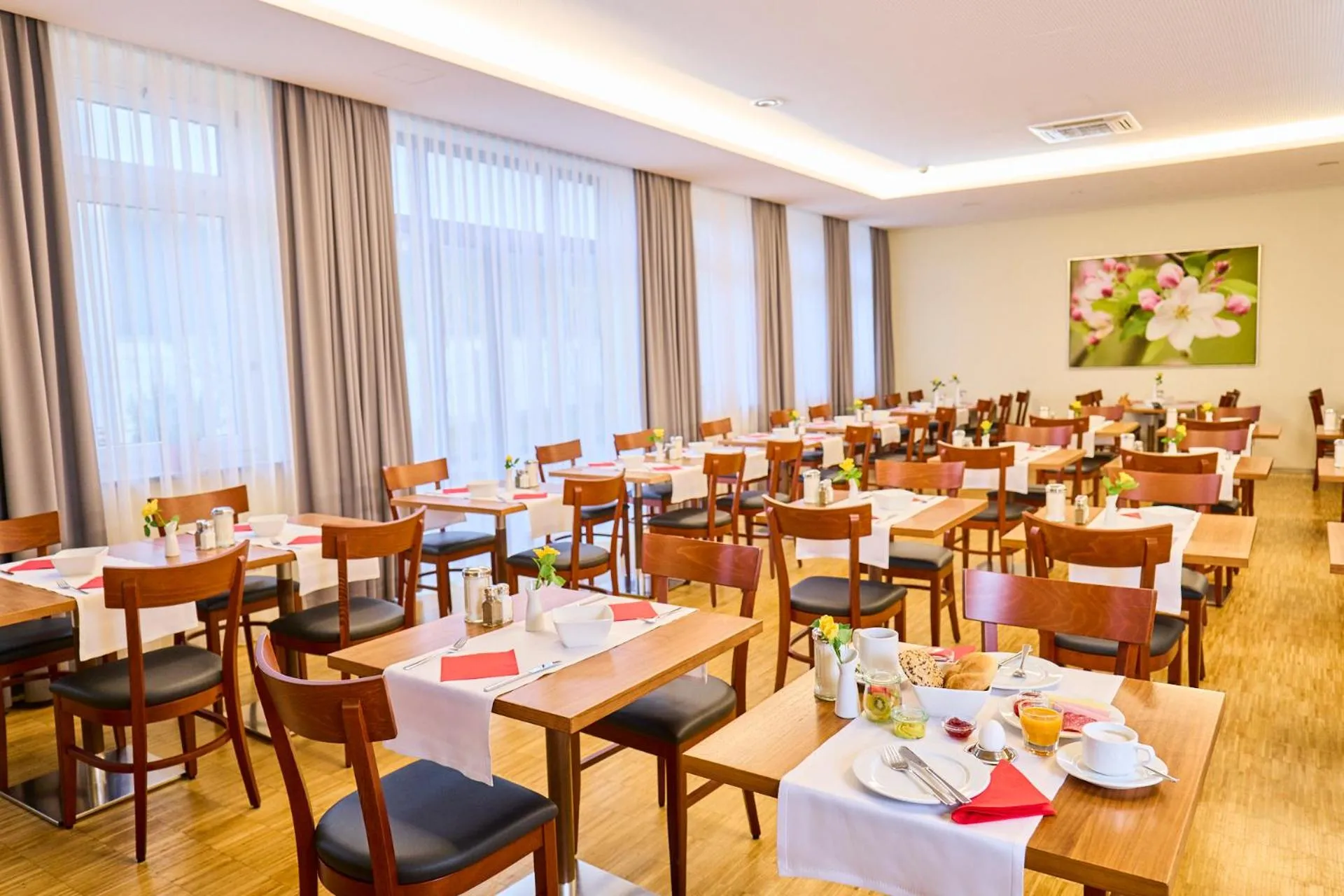 Breakfast in Hotel Apfelbaum