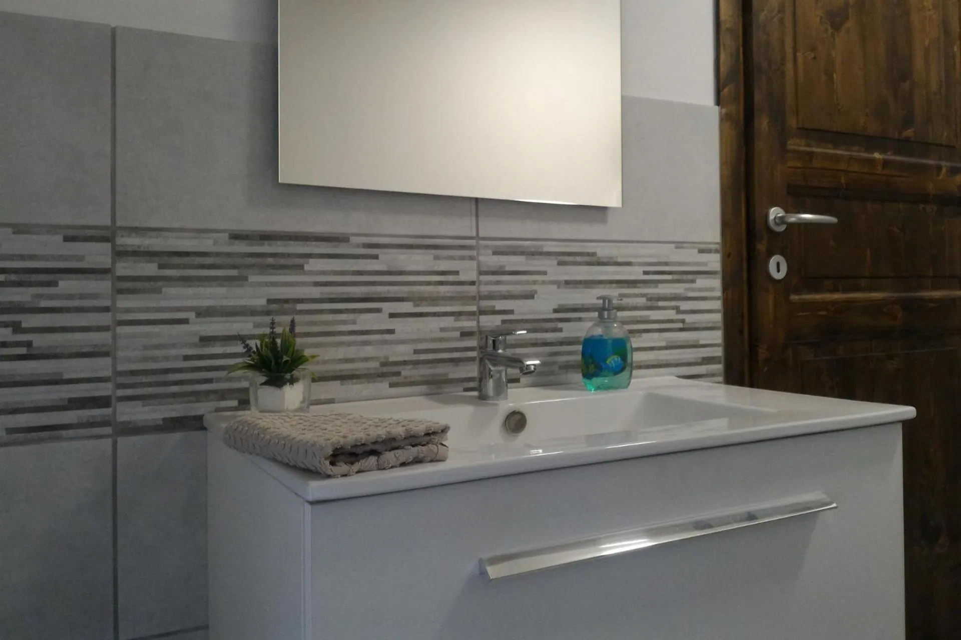 Corona Bed & Breakfast