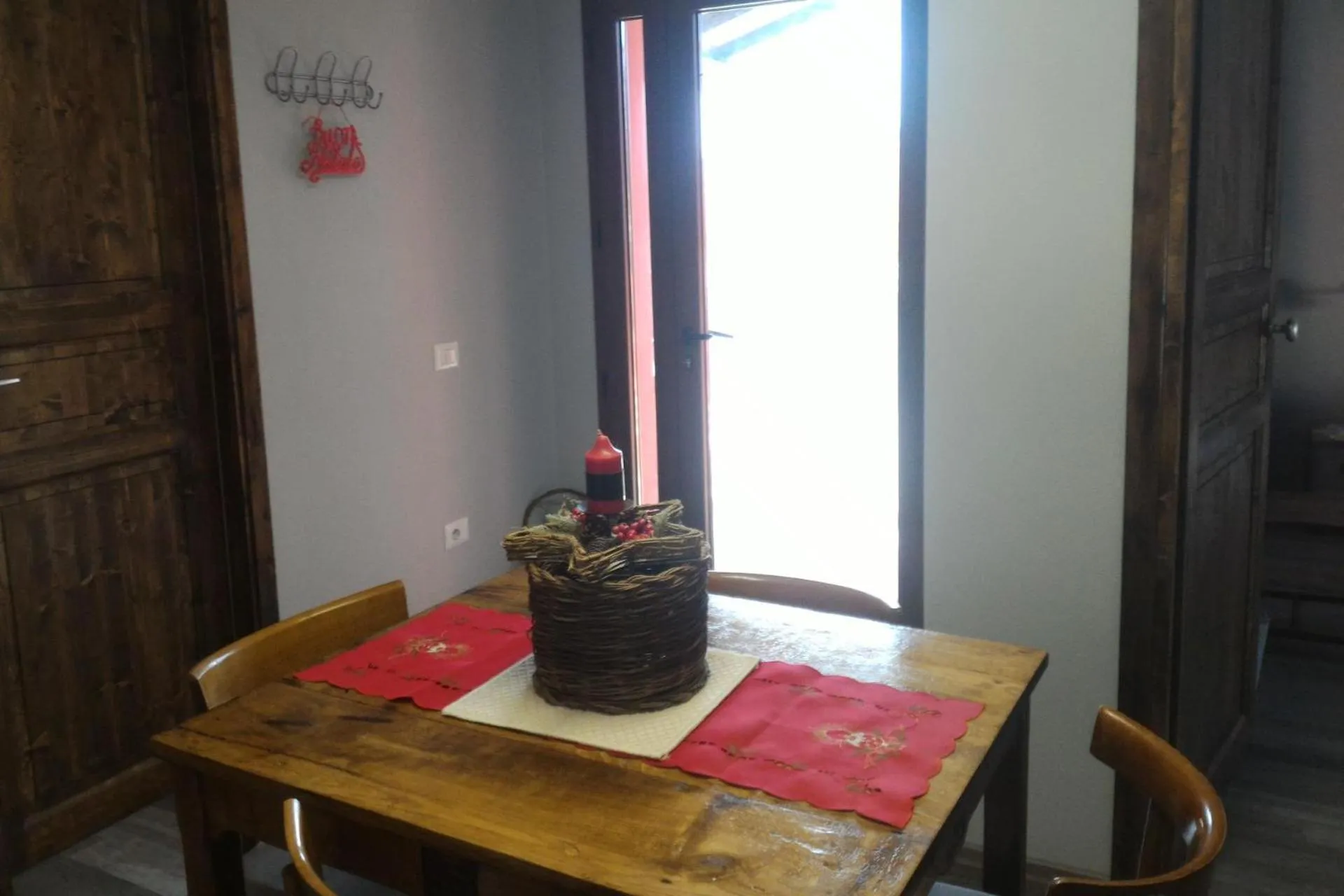 Corona Bed & Breakfast