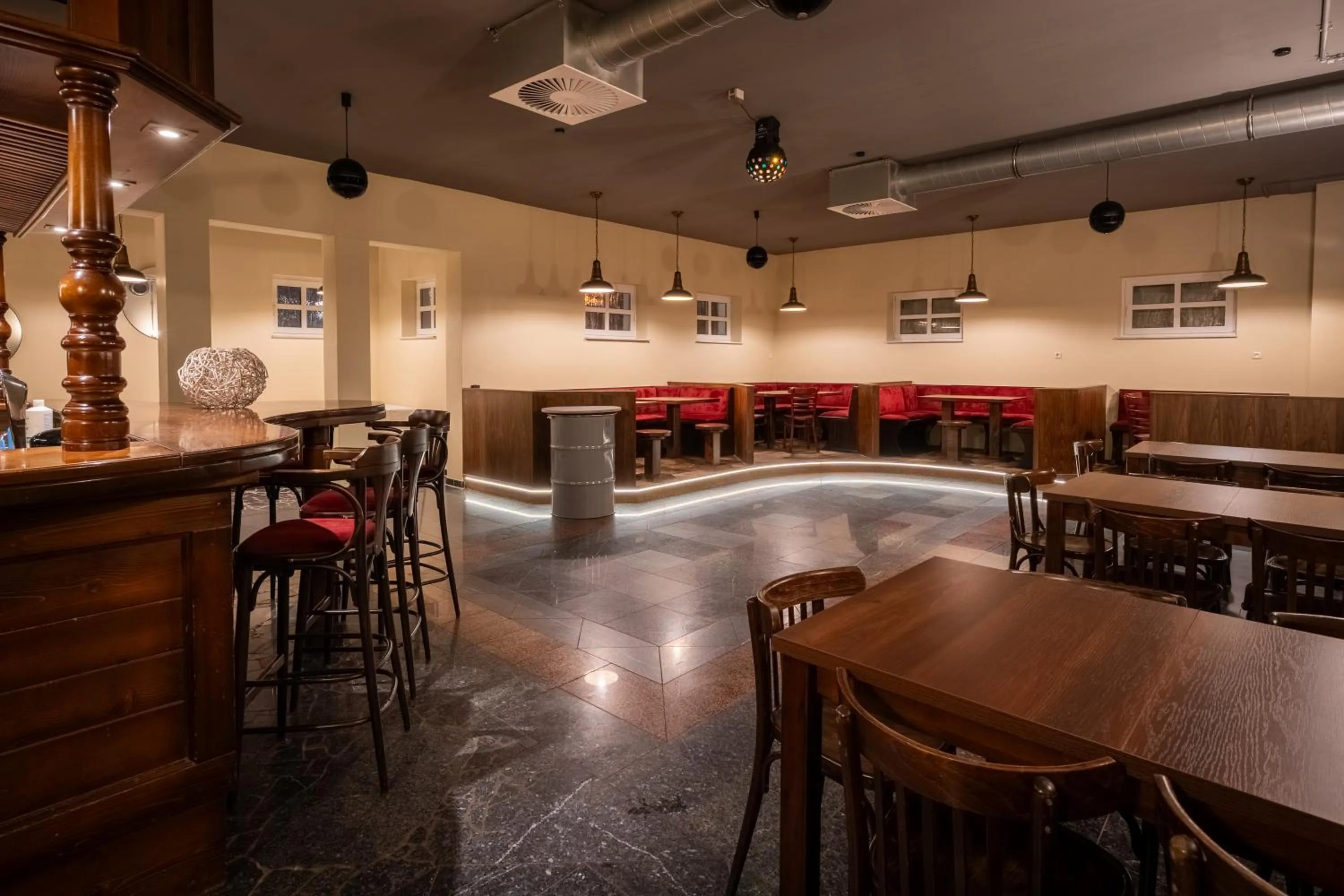 Restaurant/places to eat in Hotelpark Bodetal mit Ferienwohnungen