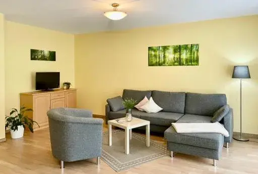 Two-Bedroom Apartment with Balcony in Hotelpark Bodetal mit Ferienwohnungen Two-Bedroom Apartment with Balcony in Hotelpark Bodetal mit Ferienwohnungen