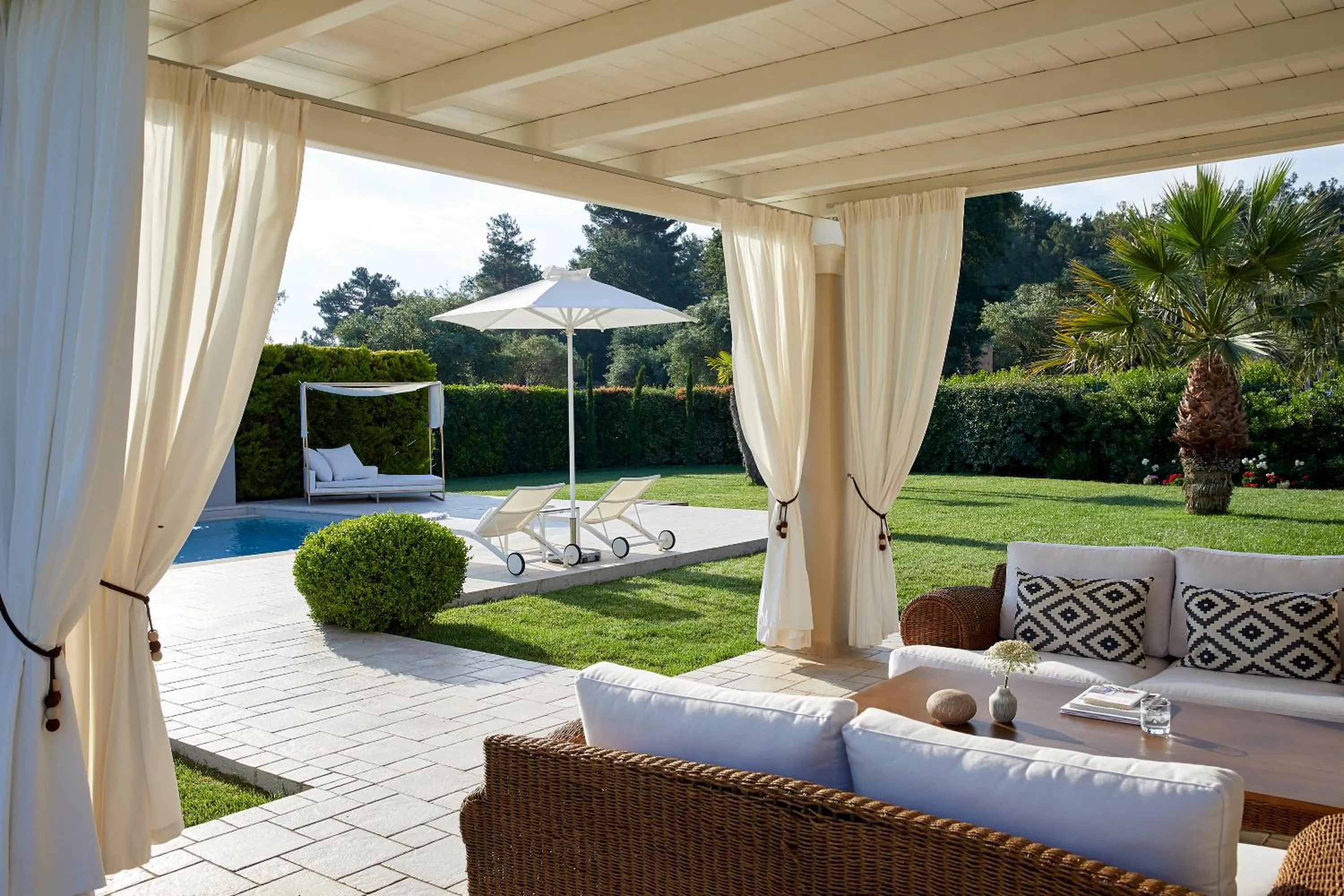 S & O Villas Corfu