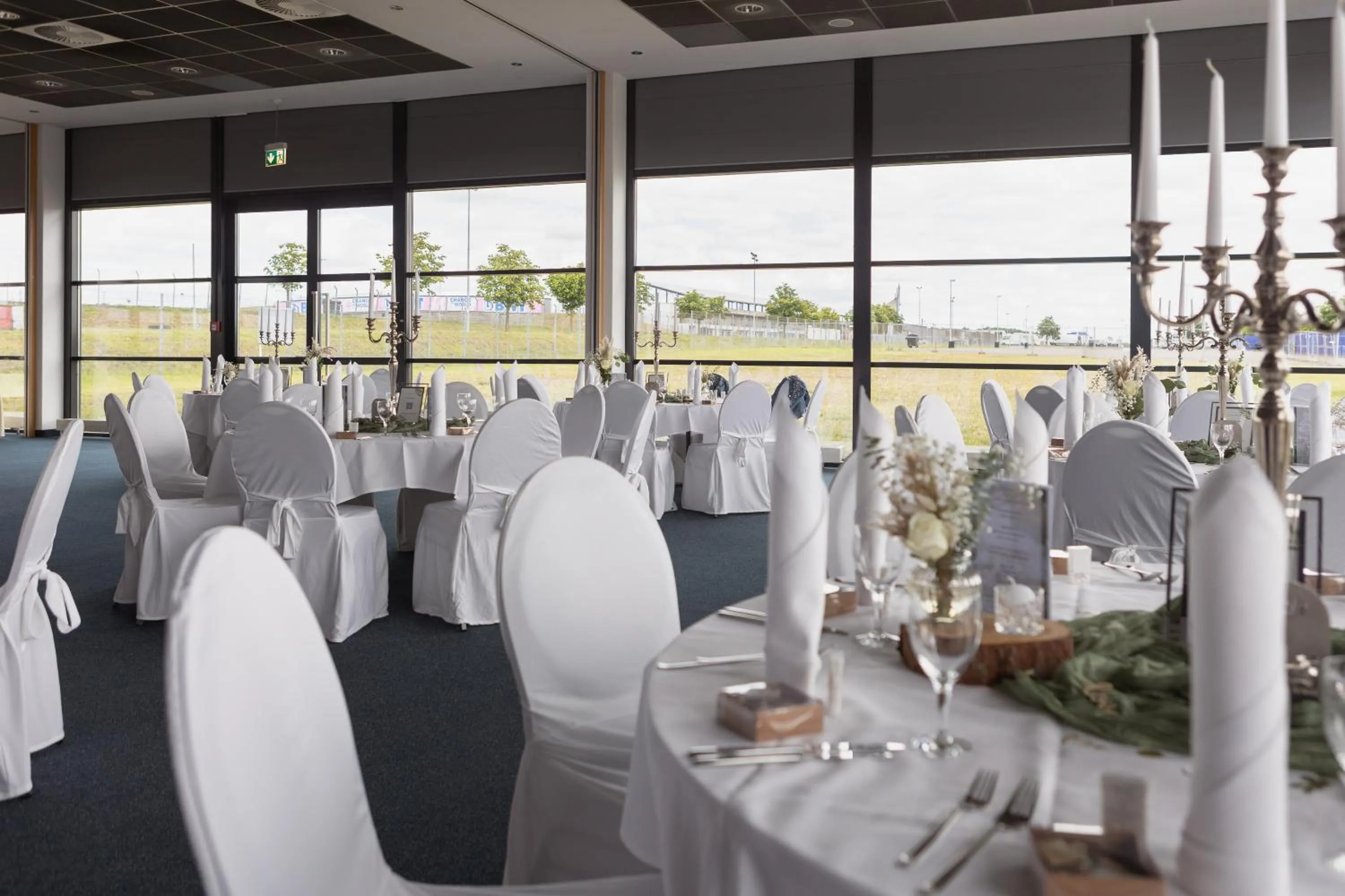 Summer in Hotel Motorsport Arena