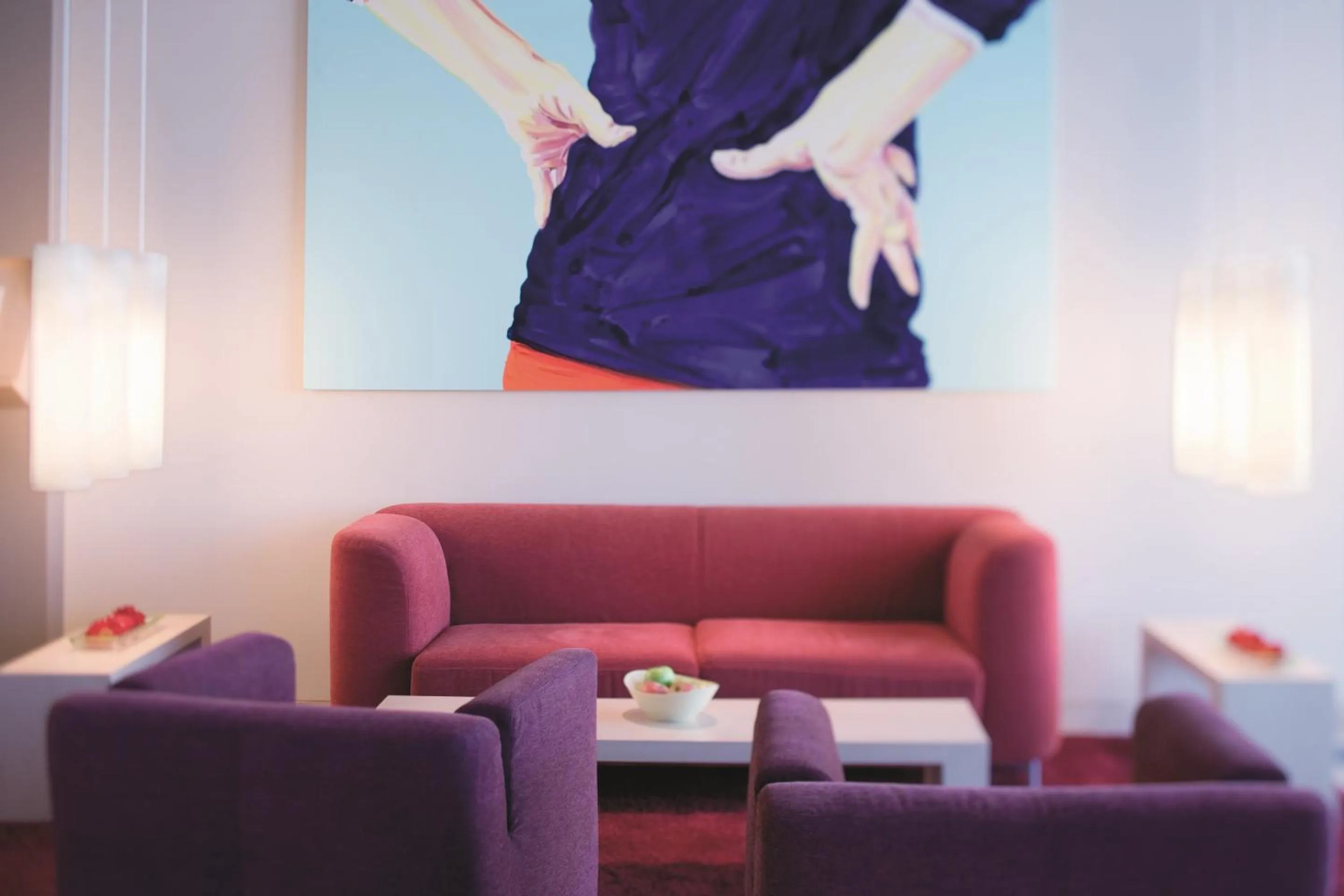 Lobby or reception in Mövenpick Hotel Frankfurt City Messe