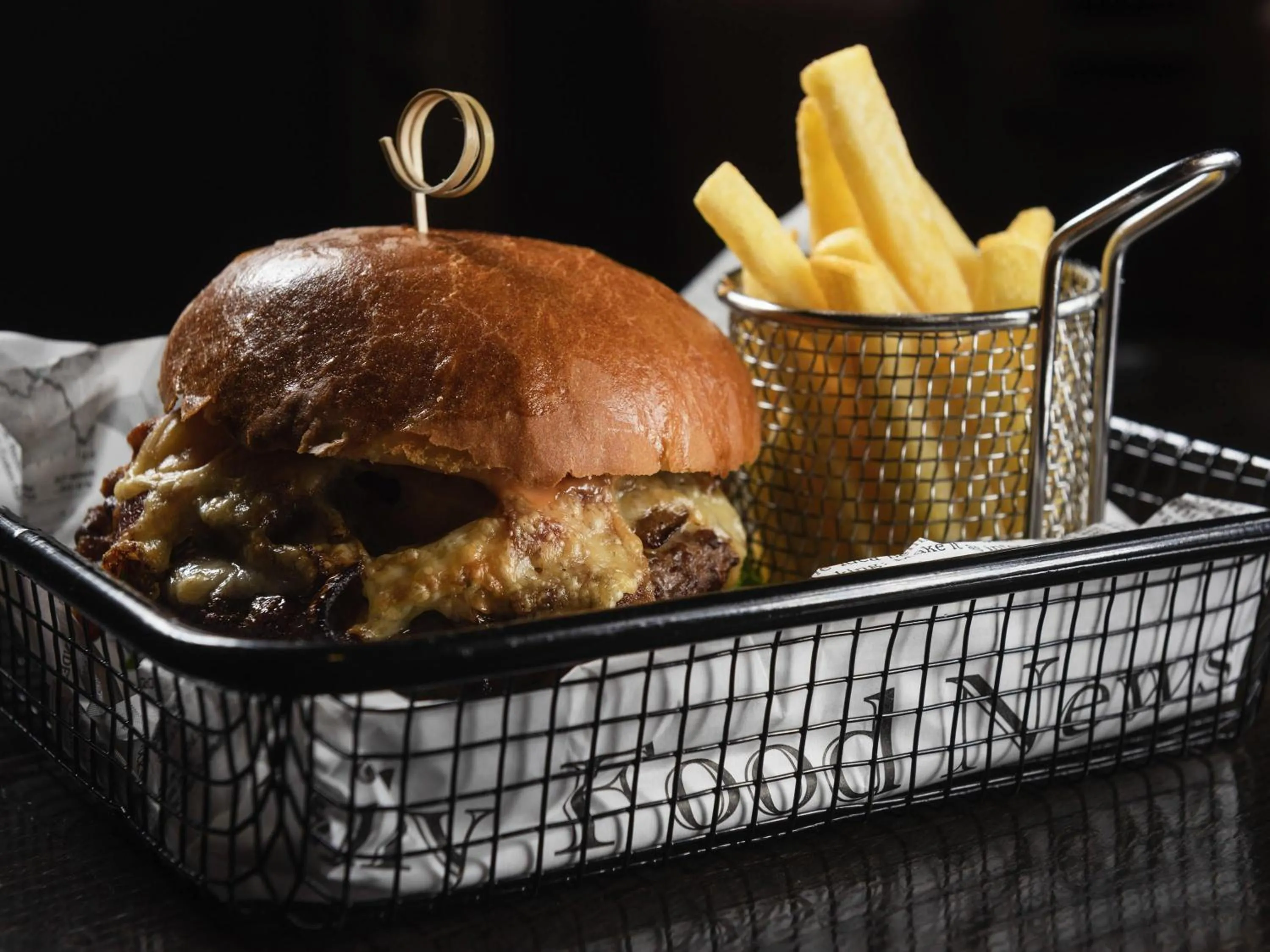 Restaurant/places to eat in Mövenpick Hotel Frankfurt City Messe