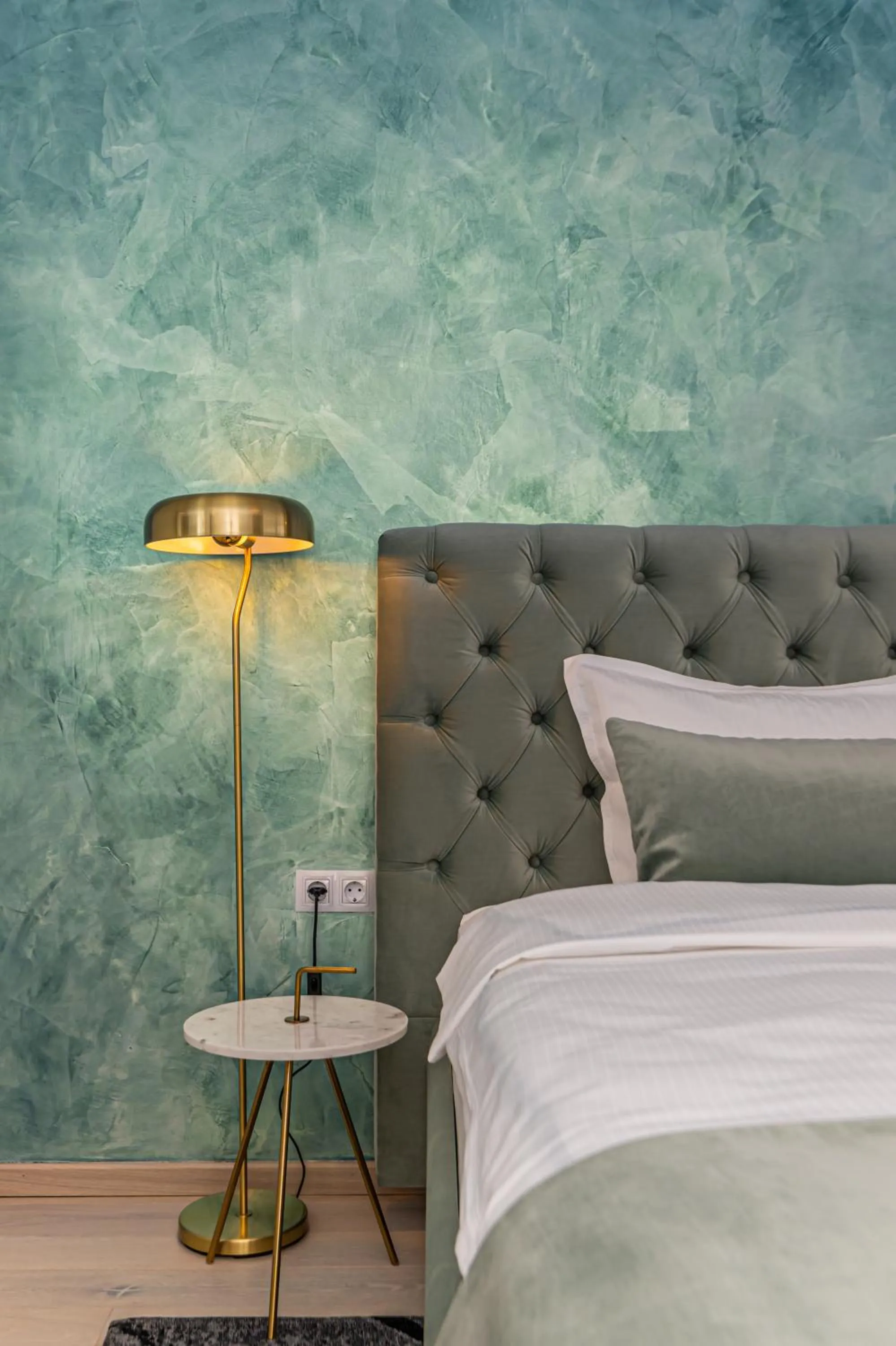 Bed in MK Apartments Brasov