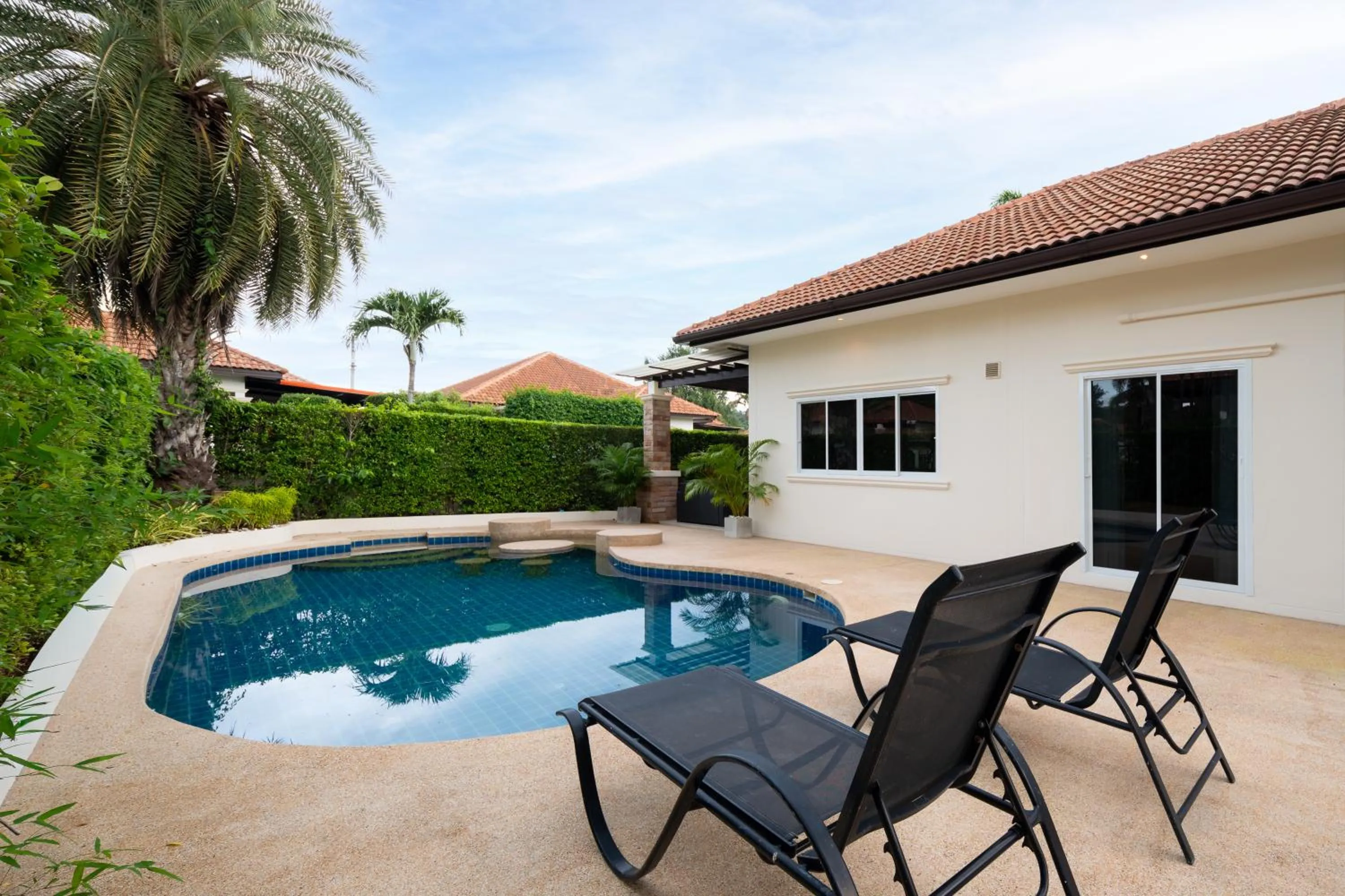 Swimming pool in Orchid Paradise Homes OPV 15