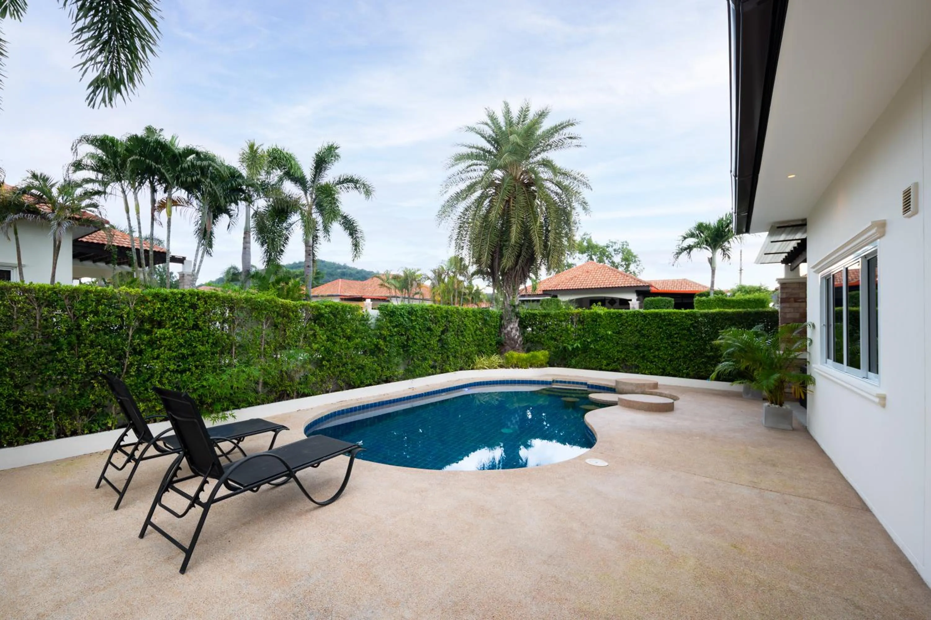 Swimming pool in Orchid Paradise Homes OPV 15