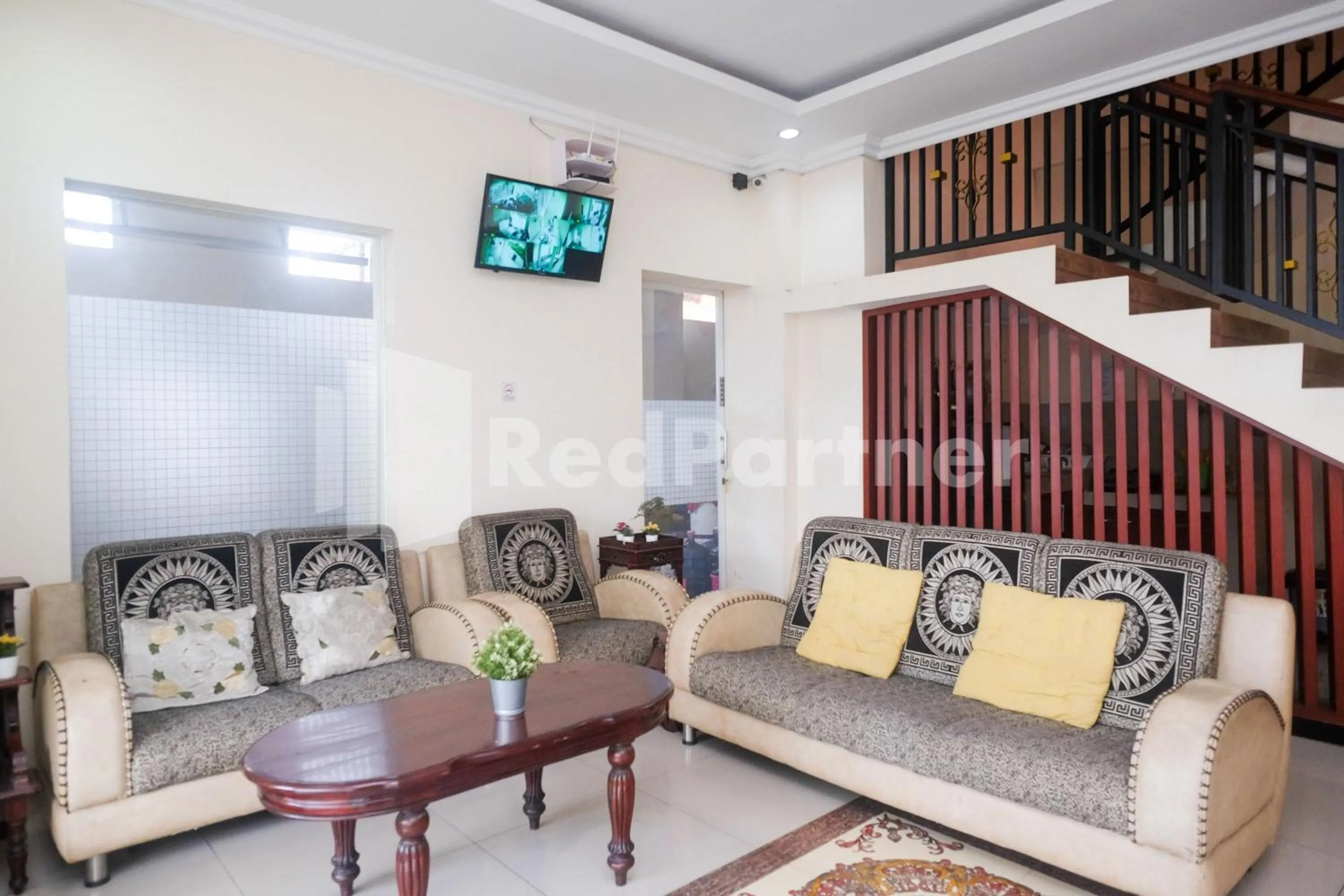 Property building in Griya Loka 2 Syariah Near Simpang Lima Mitra Reddoorz