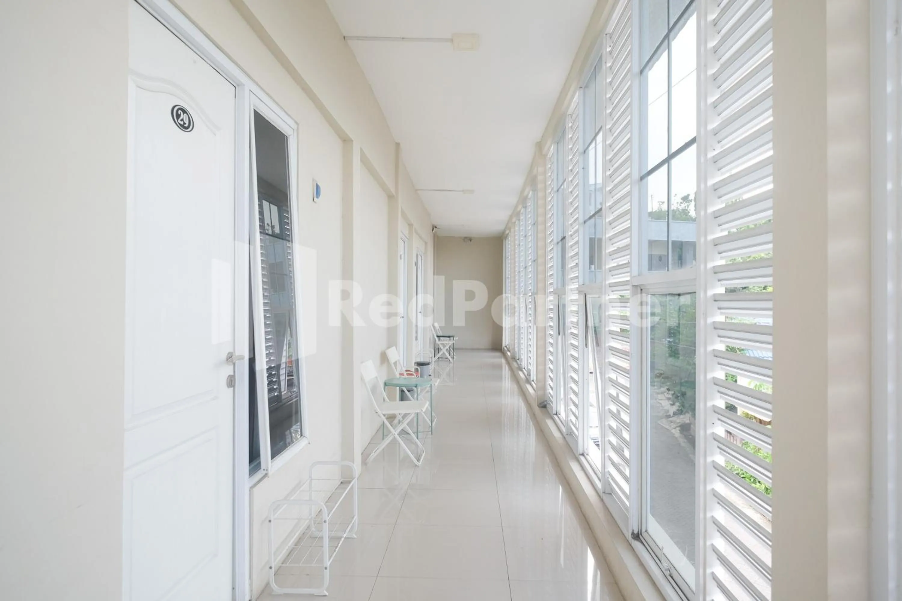 Property building in Griya Loka 2 Syariah Near Simpang Lima Mitra Reddoorz