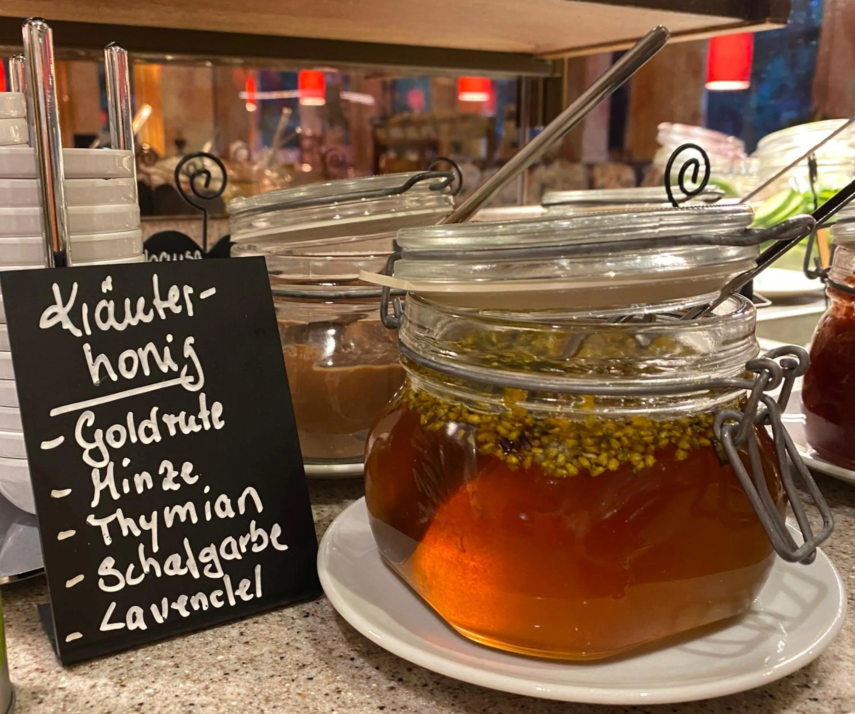 Food and drinks in Hotel Sonnenhügel