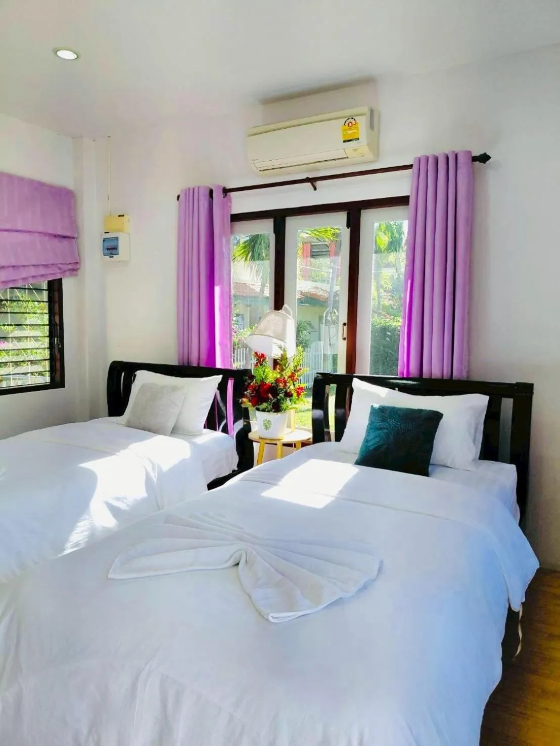 Bed in Baan Golden Resort & Residences