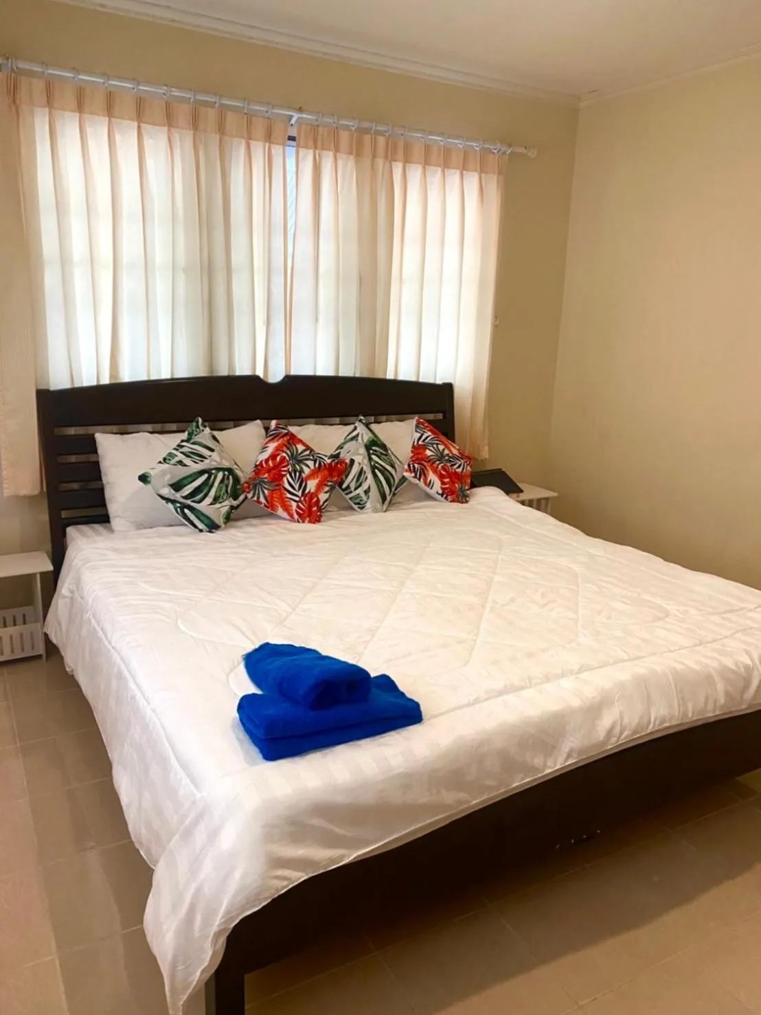 Bed in Baan Golden Resort & Residences