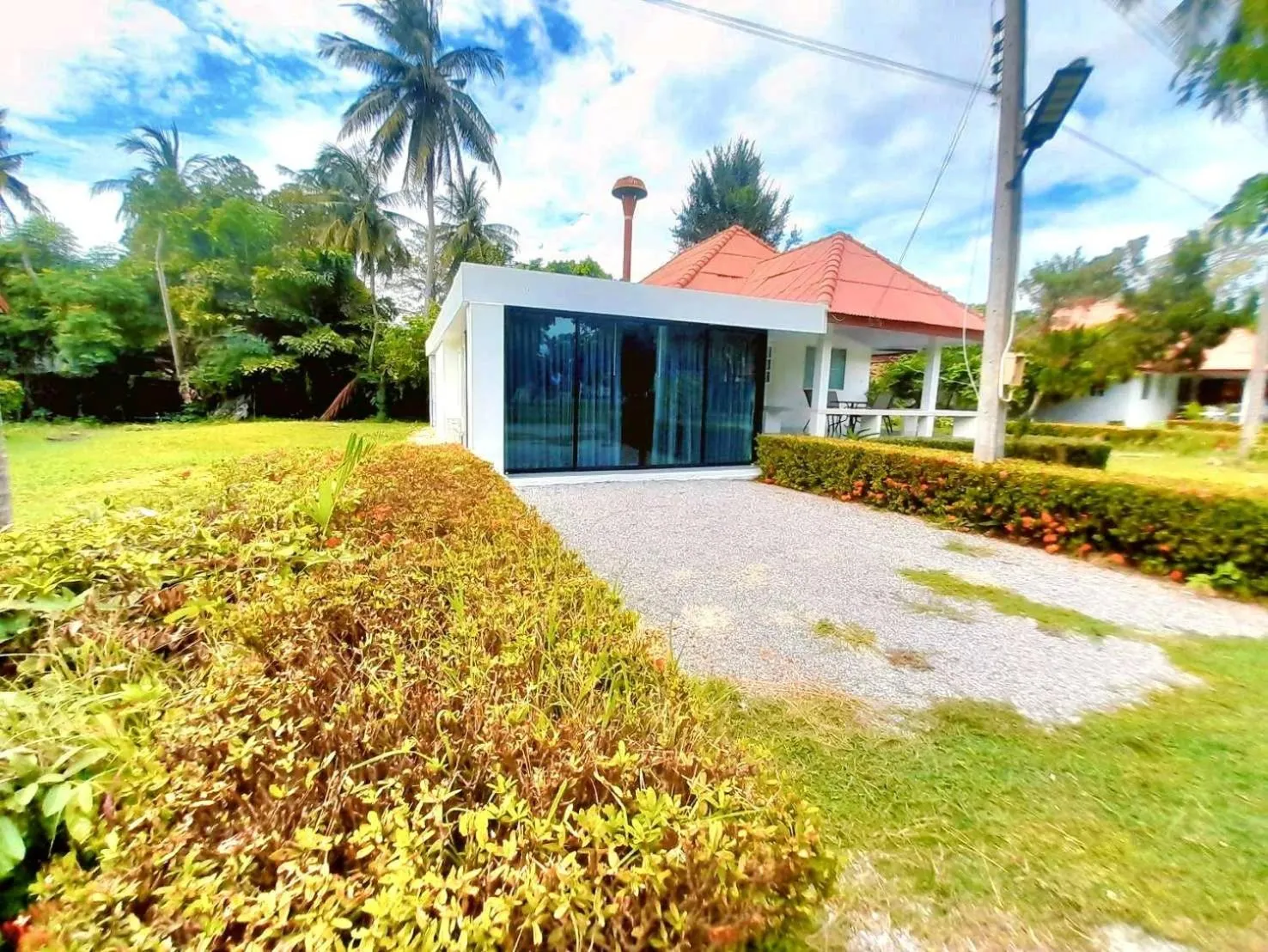 Baan Golden Resort & Residences