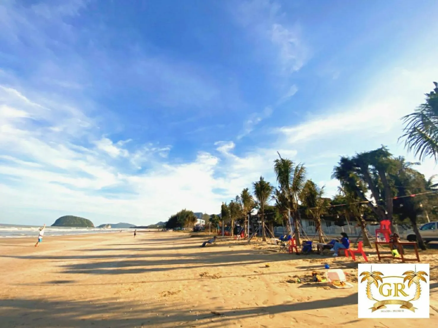 Baan Golden Resort & Residences