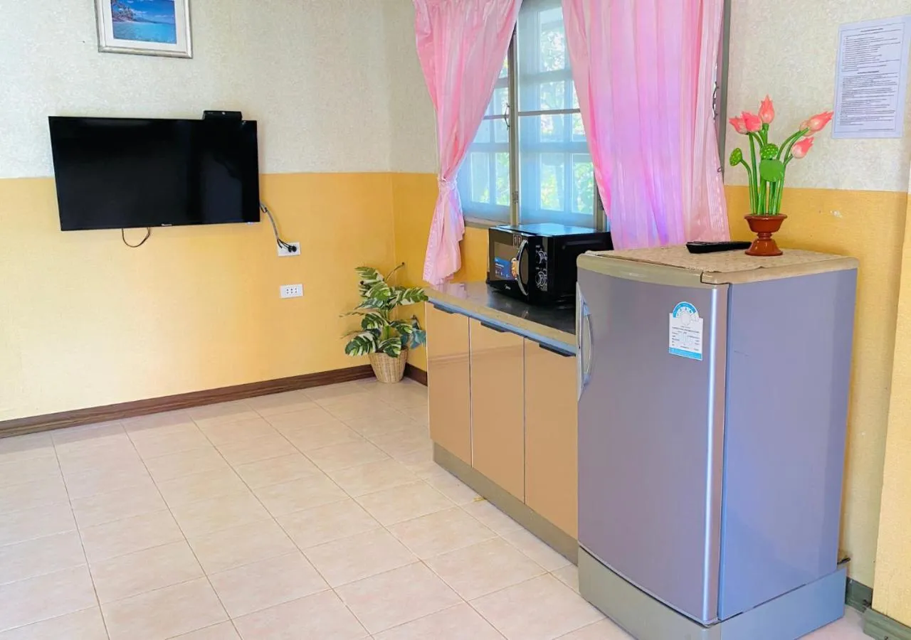 Baan Golden Resort & Residences