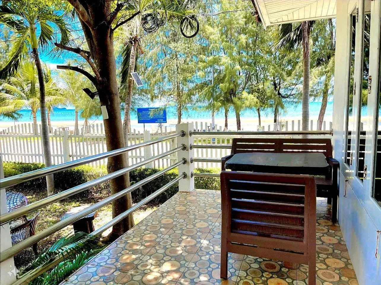 Baan Golden Resort & Residences