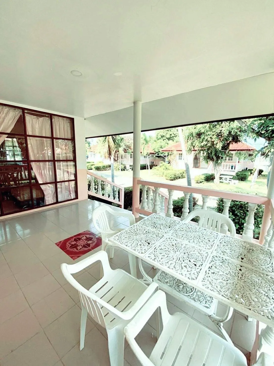 Patio in Baan Golden Resort & Residences