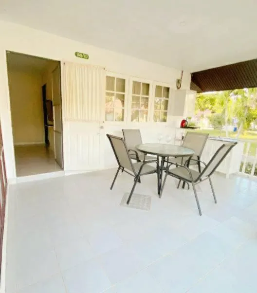 Baan Golden Resort & Residences