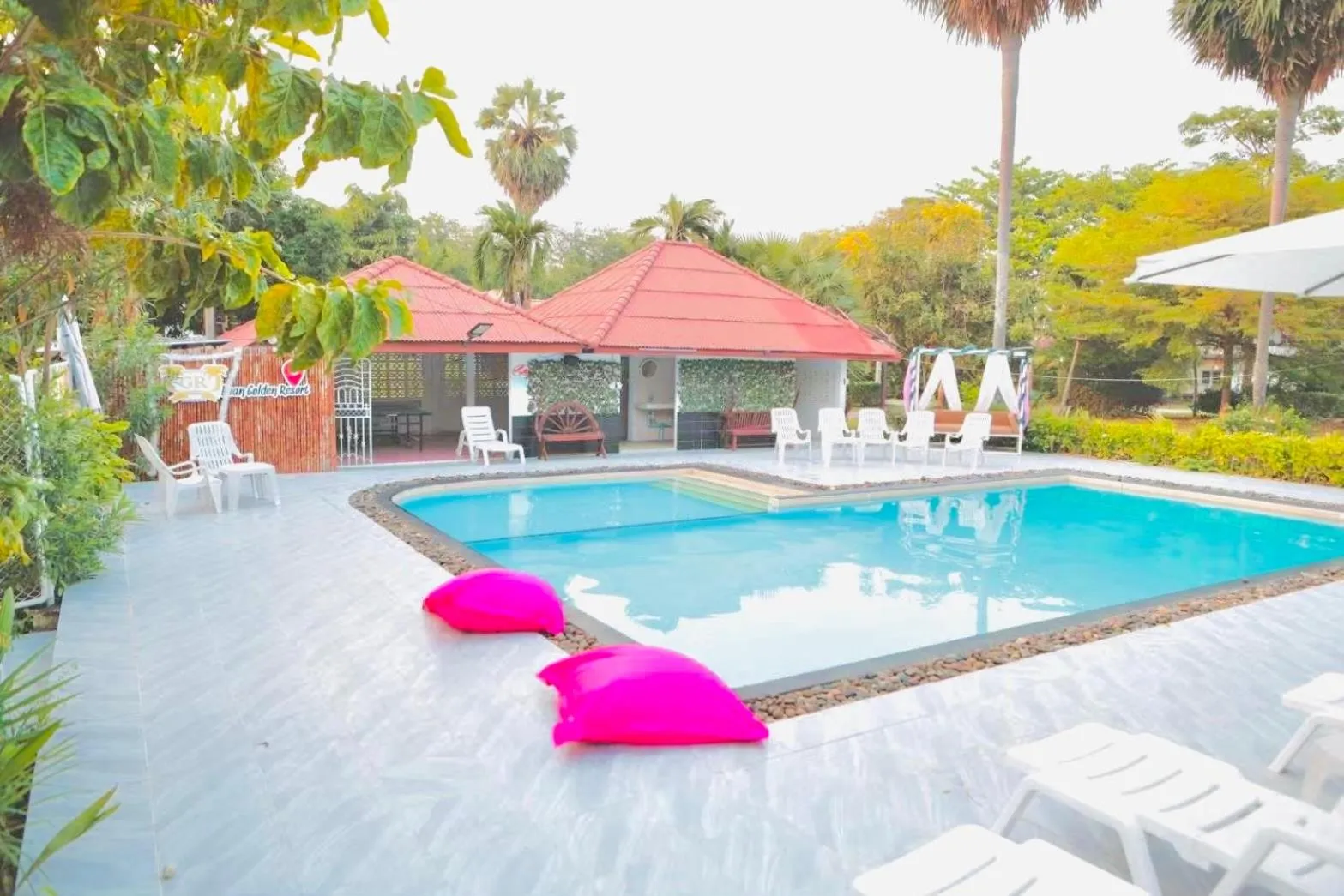 Baan Golden Resort & Residences