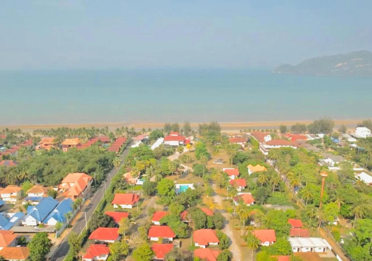 Baan Golden Resort & Residences