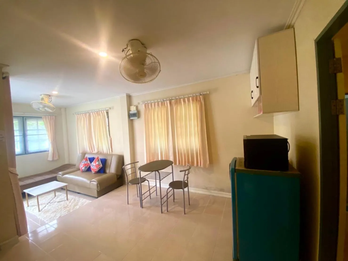 Baan Golden Resort & Residences