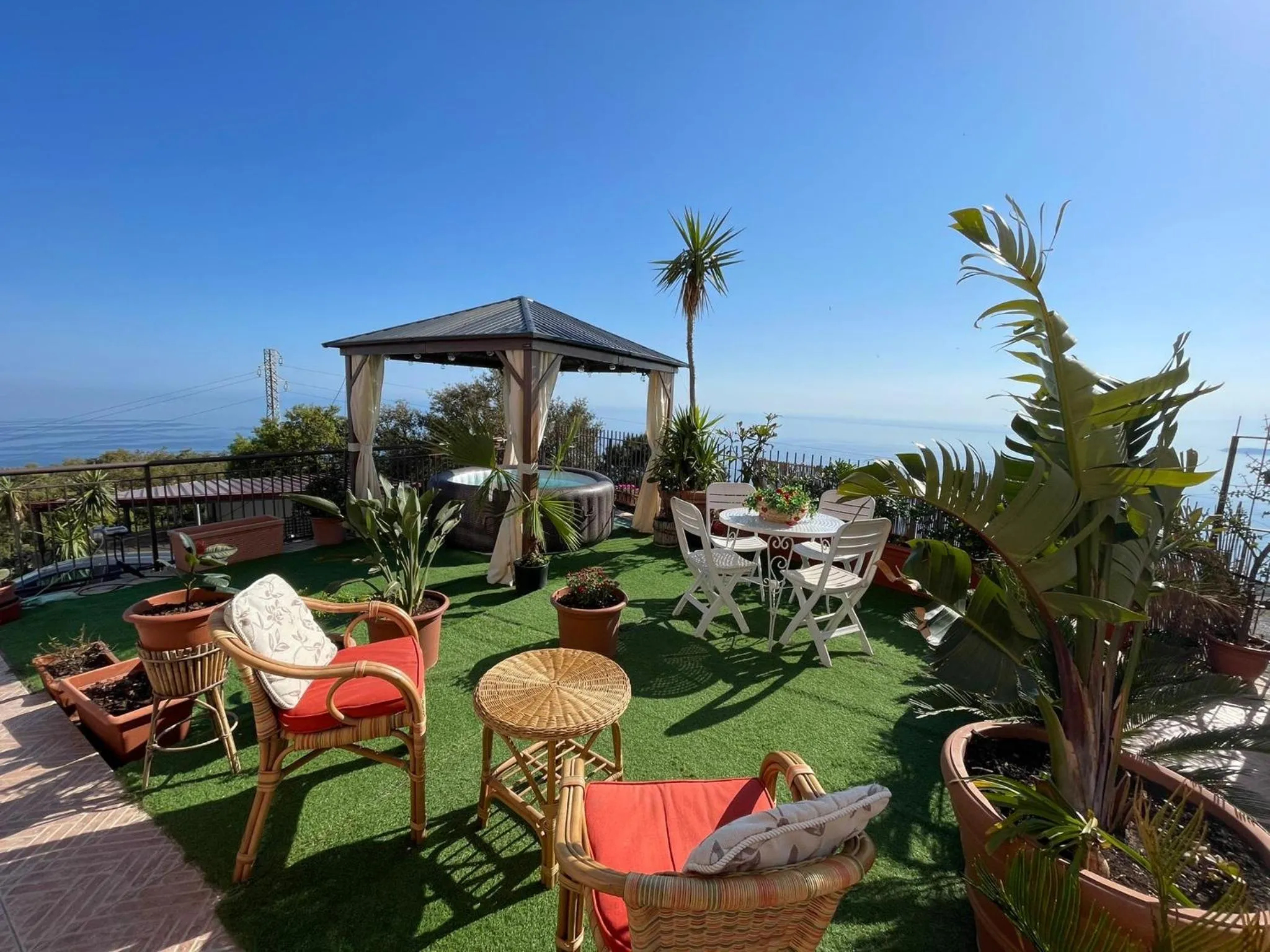 B&B Roomantic & Piscina Idromassaggio