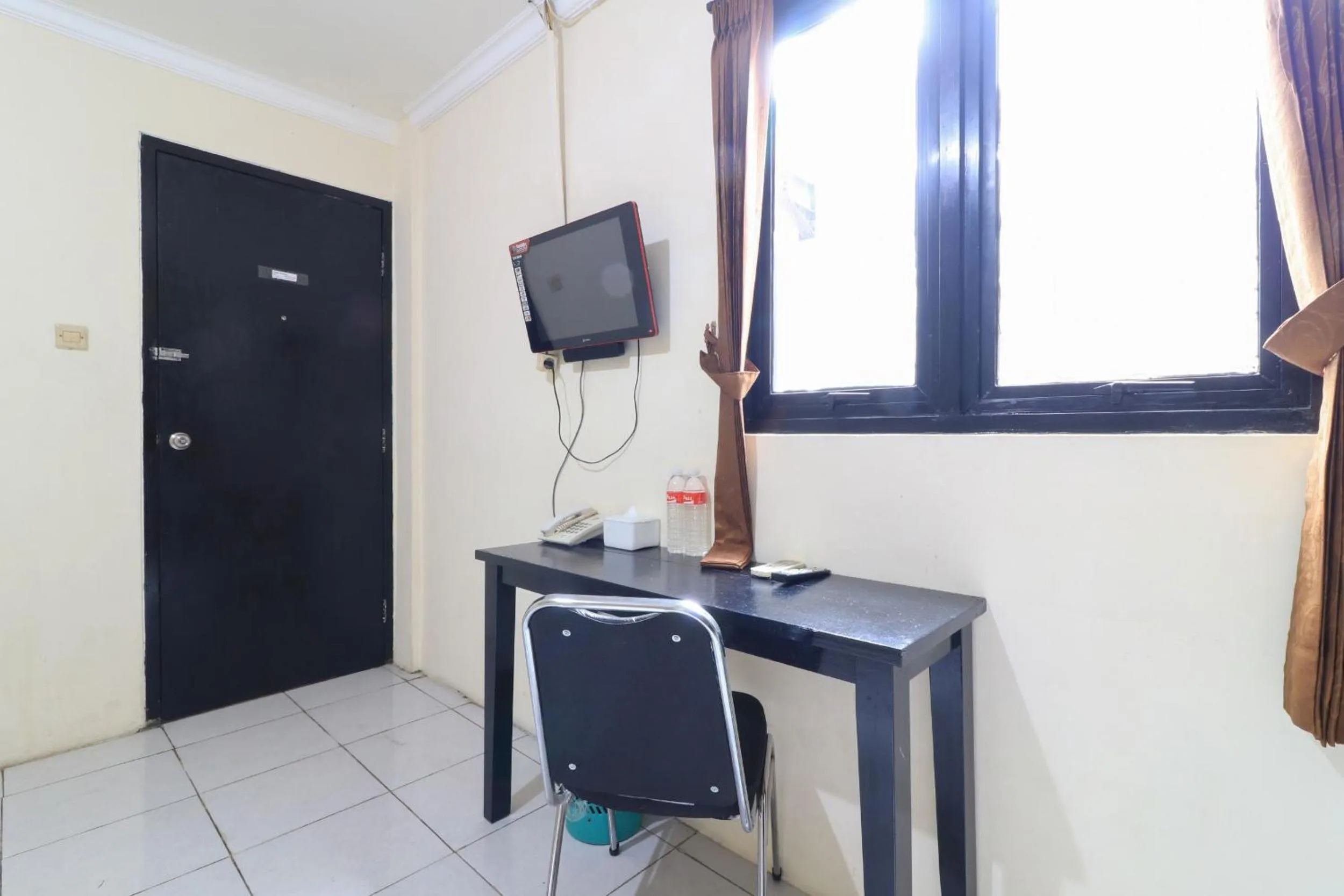 TV and multimedia in AMS Hotel Koja