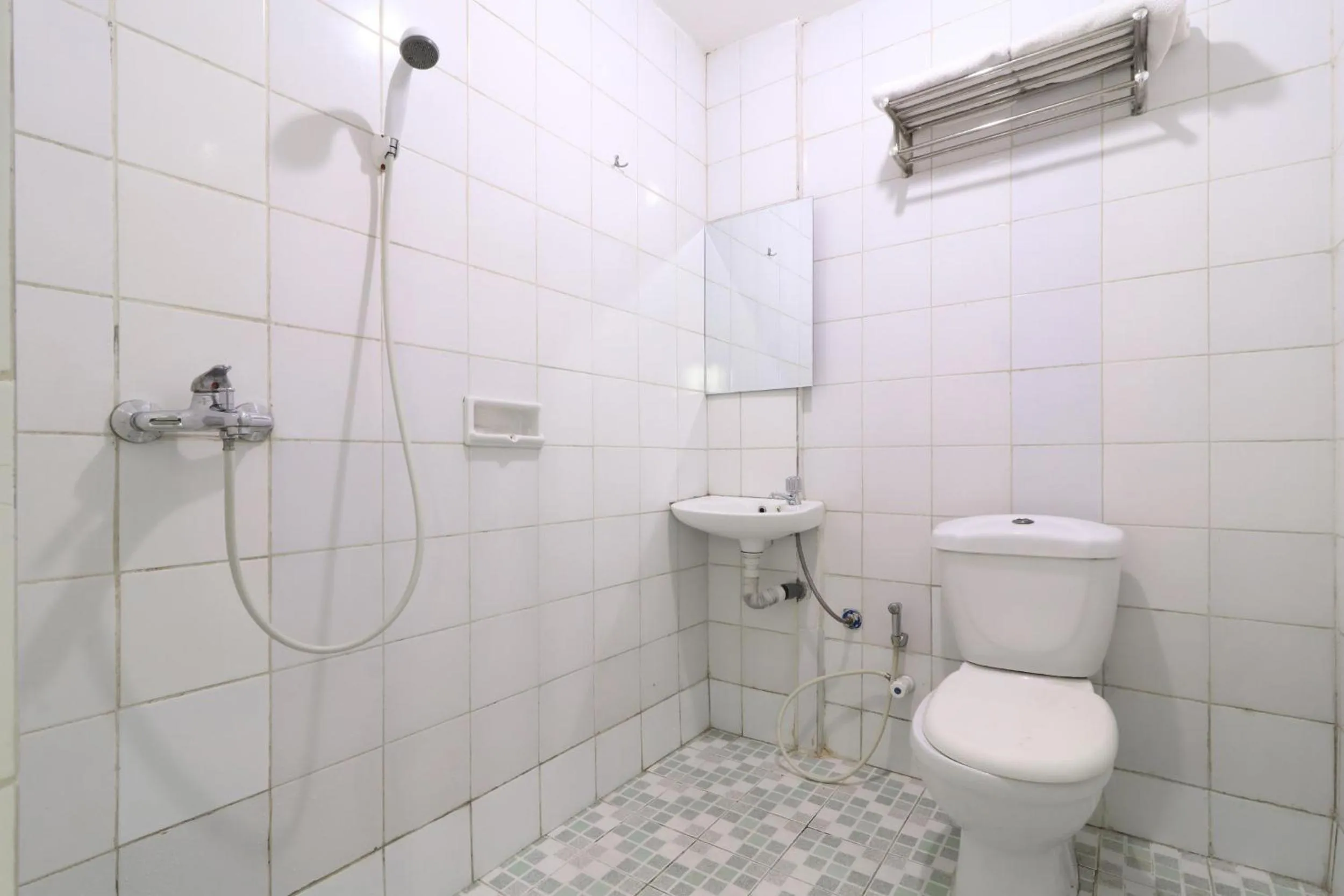 Bathroom in AMS Hotel Koja