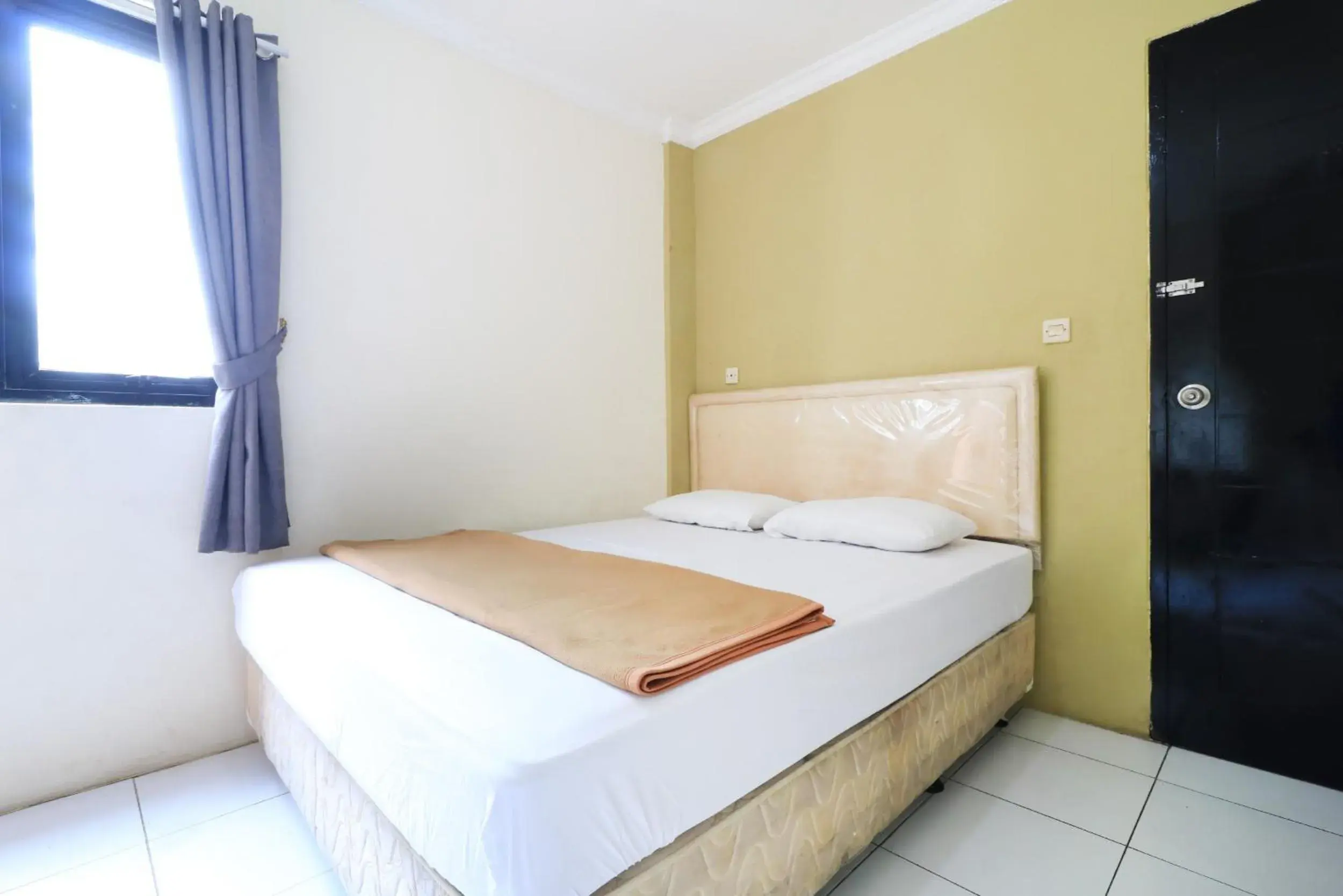 Superior Double Room in AMS Hotel Koja Superior Double Room in AMS Hotel Koja