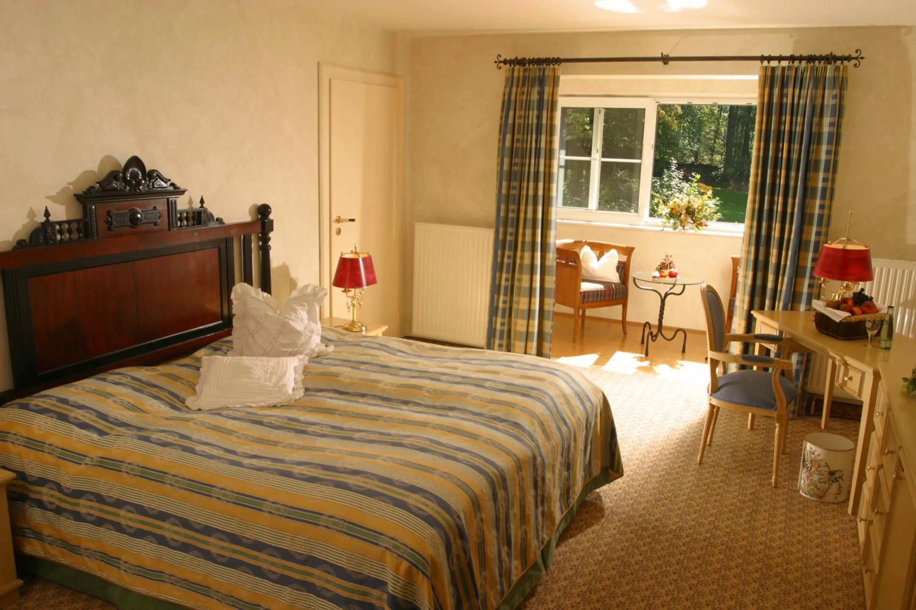 Photo of the whole room, Bed in Das Jagdhaus Waldidyll Erzgebirge