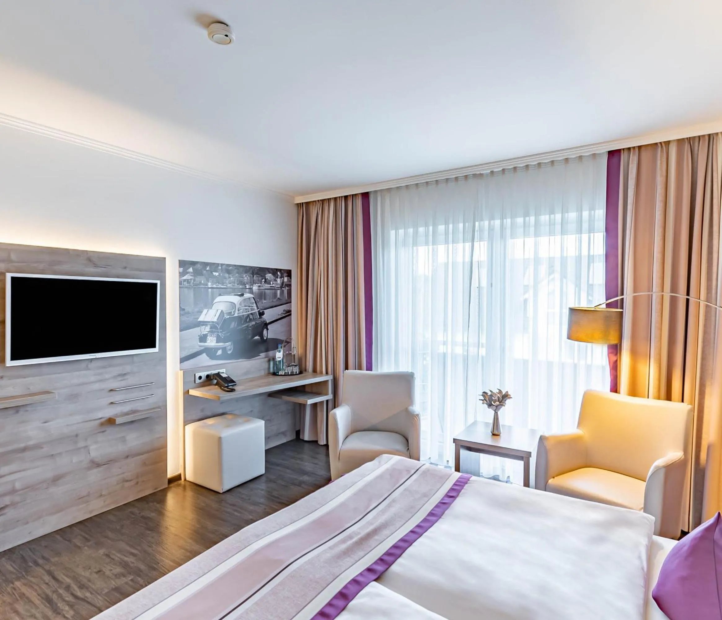 Bedroom, Bed in Parkhotel Sonnenberg