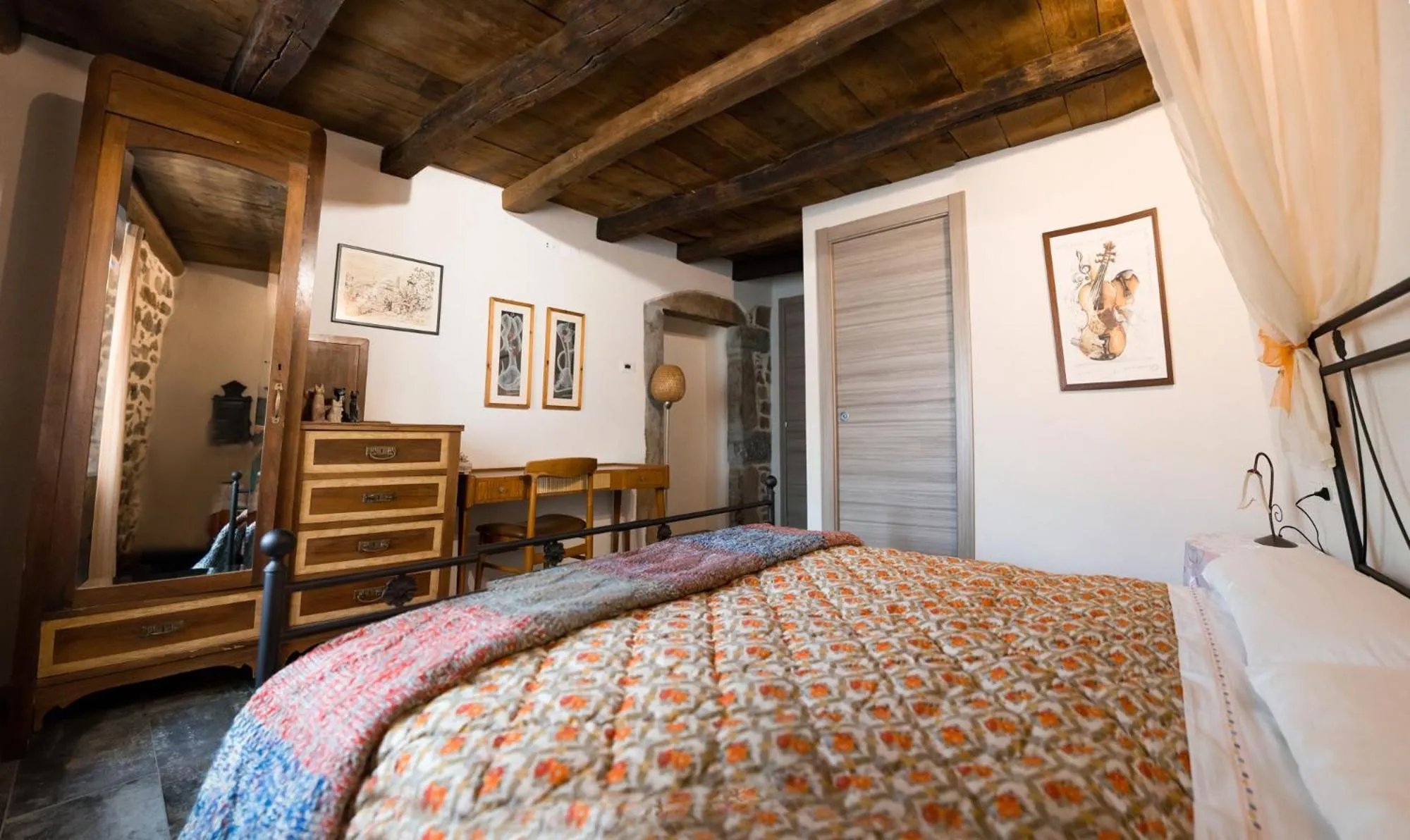 Bed in B&B Sopra il Portico