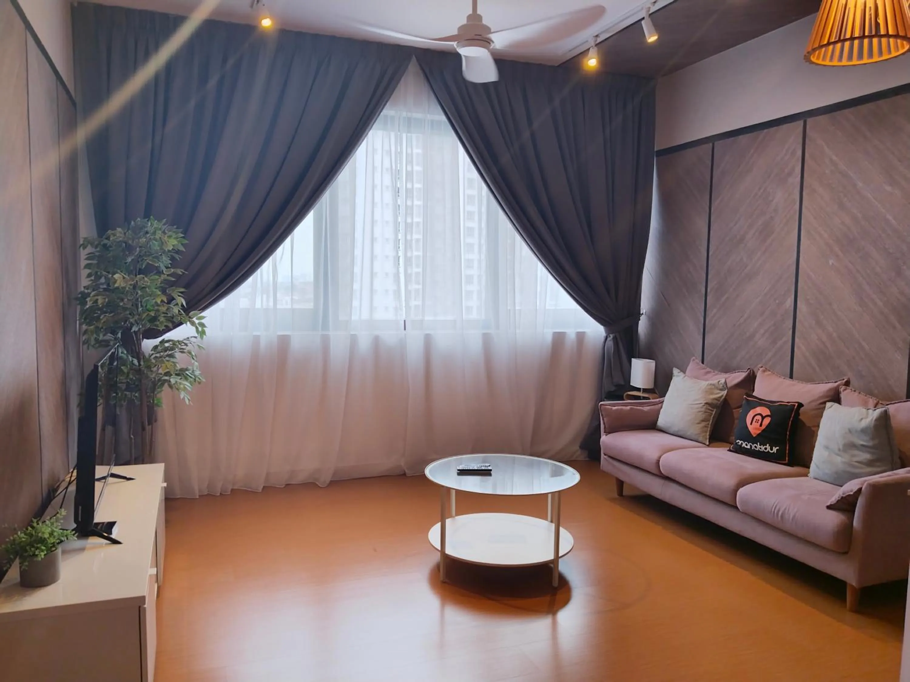 Seating area in Manatidur@THE HUB SS2