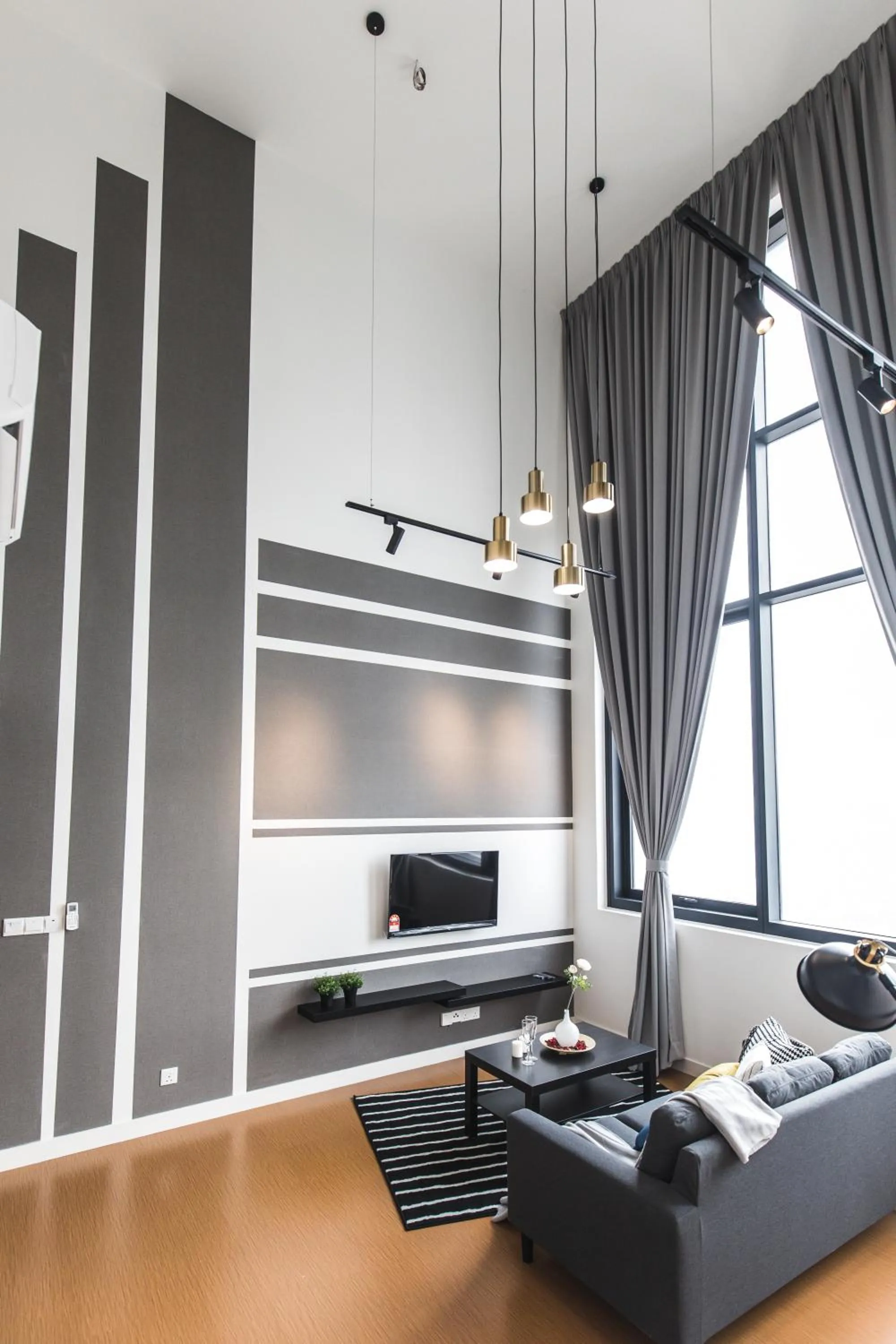 Living room, Bed in Manatidur@THE HUB SS2