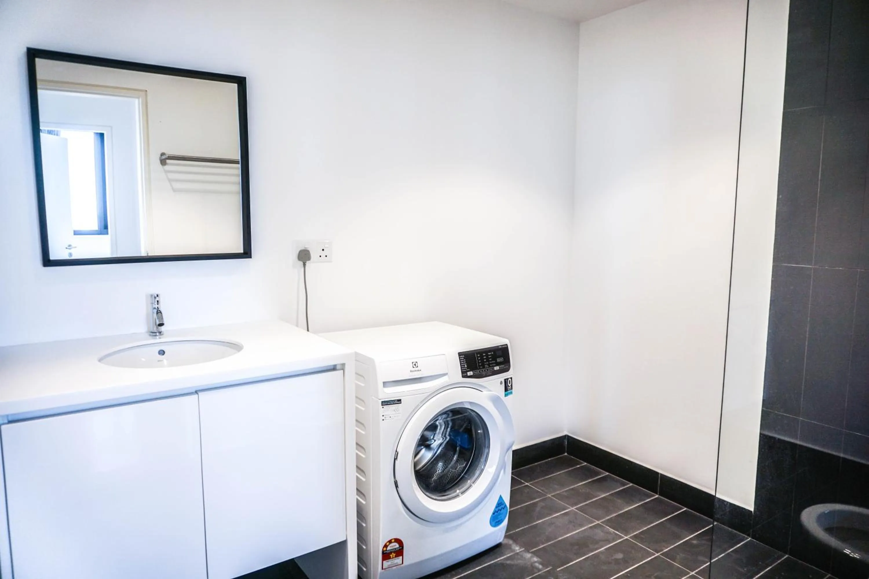 Bathroom in Manatidur@THE HUB SS2