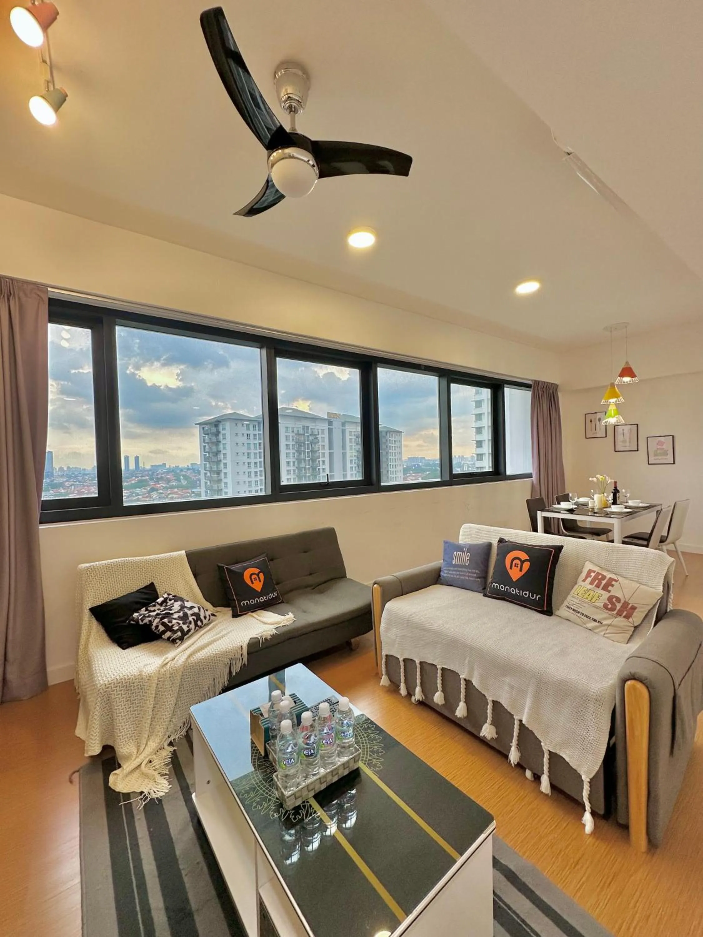 TV and multimedia, Bed in Manatidur@THE HUB SS2